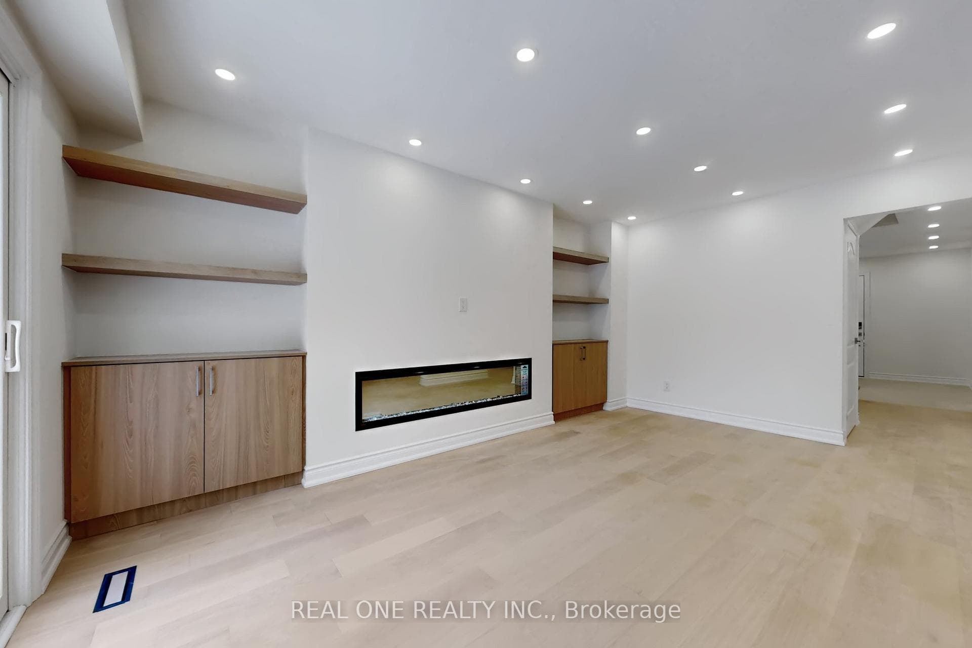 86 Breckonwood Crescent photo 17