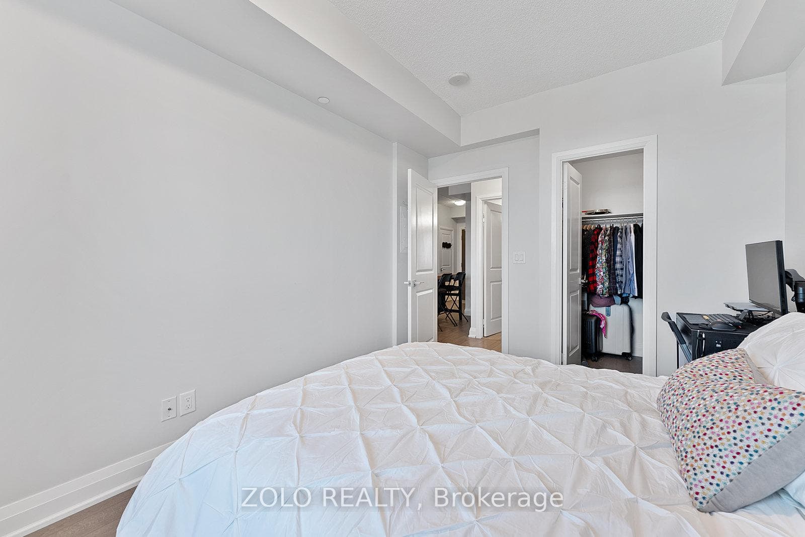 7171 Yonge Street Unit 1603 photo 25