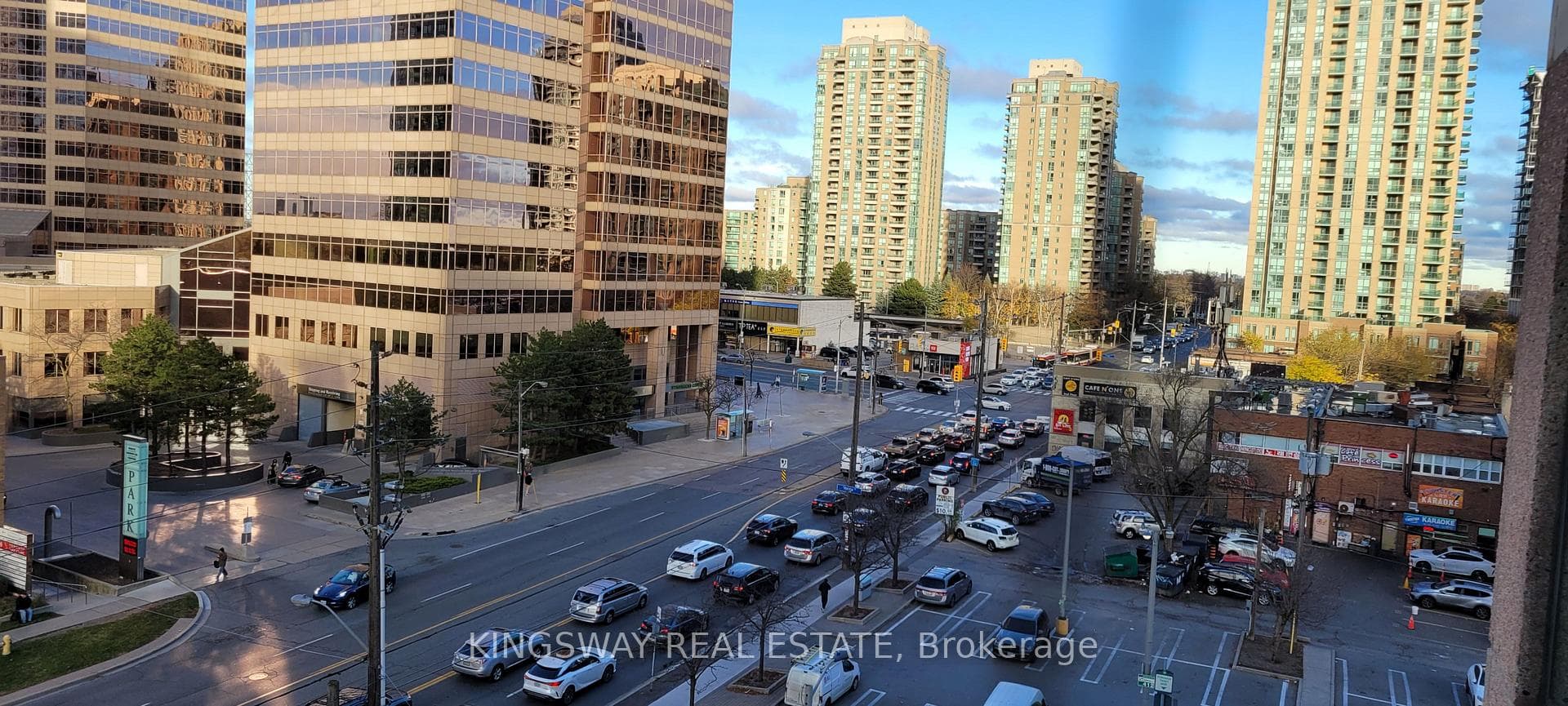 7 Lorraine Avenue Unit 812 photo 26