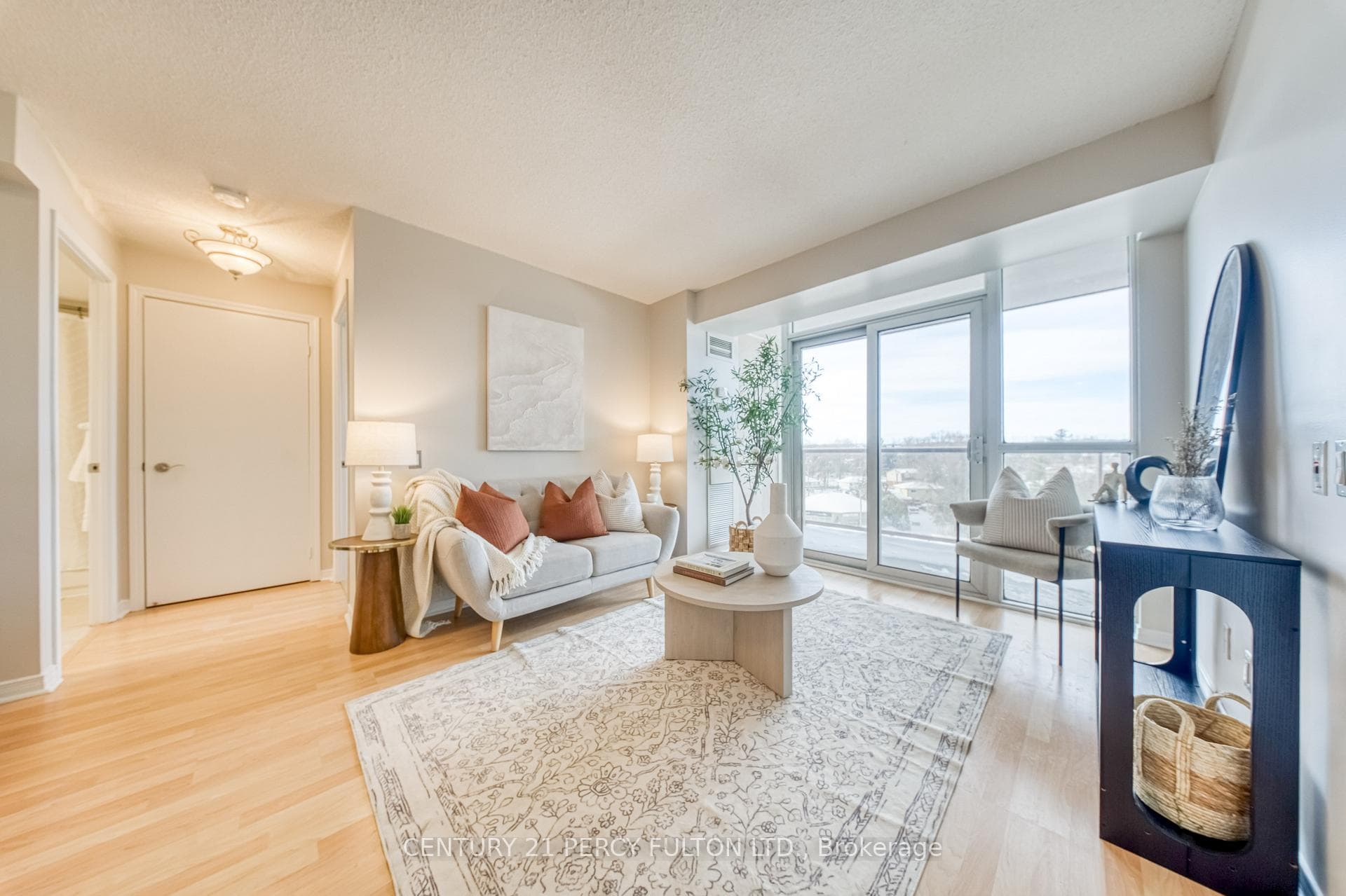 1200 The Esplanade Road Unit 601 photo 14