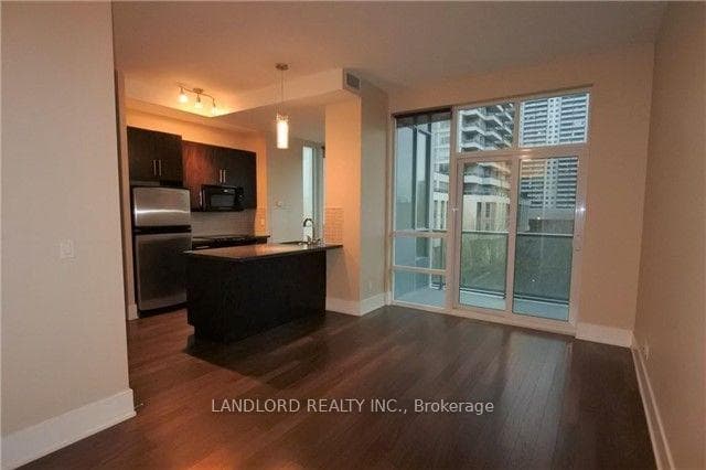 120 Homewood Avenue Unit 418 photo 1