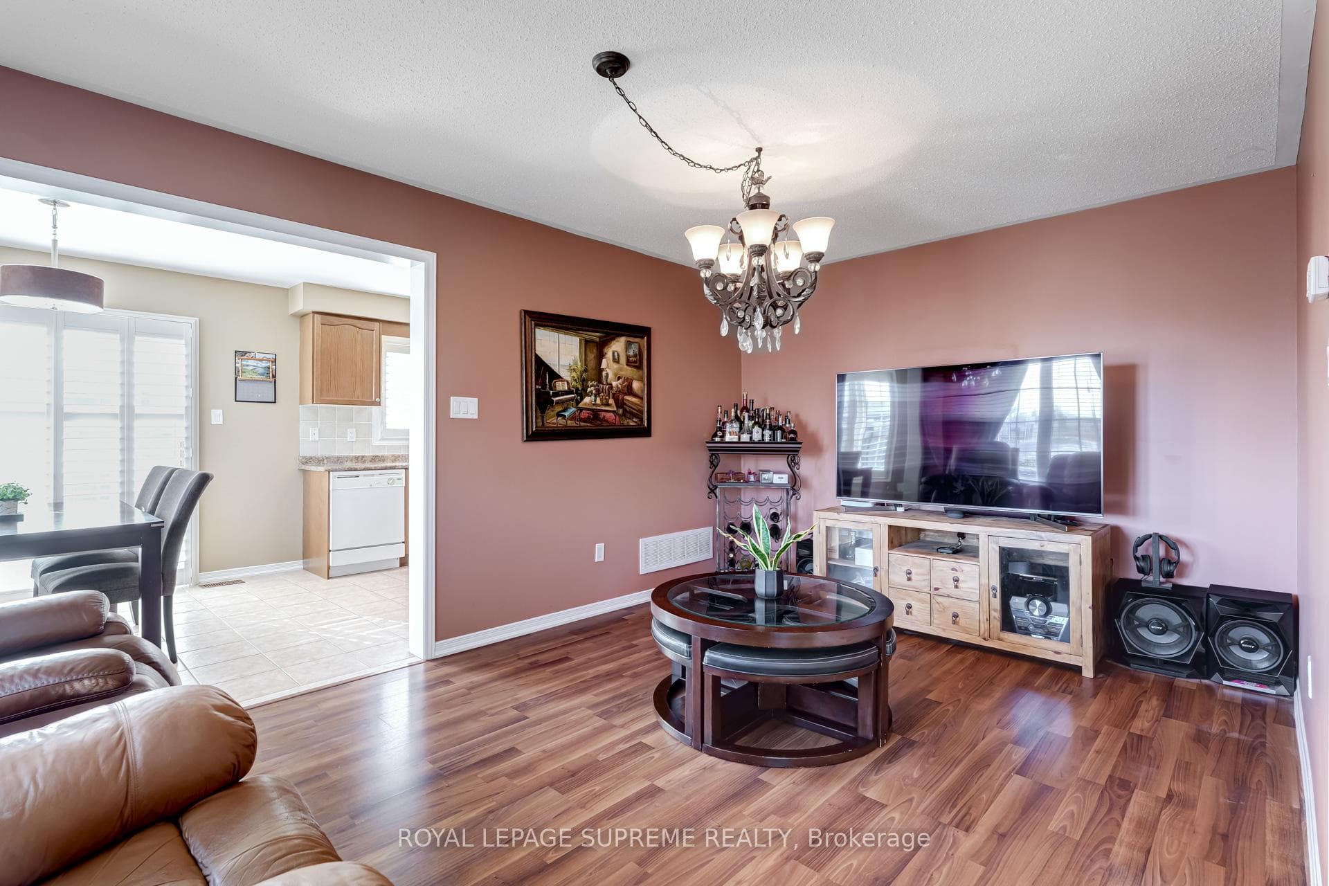 106 Argento Crescent photo 7