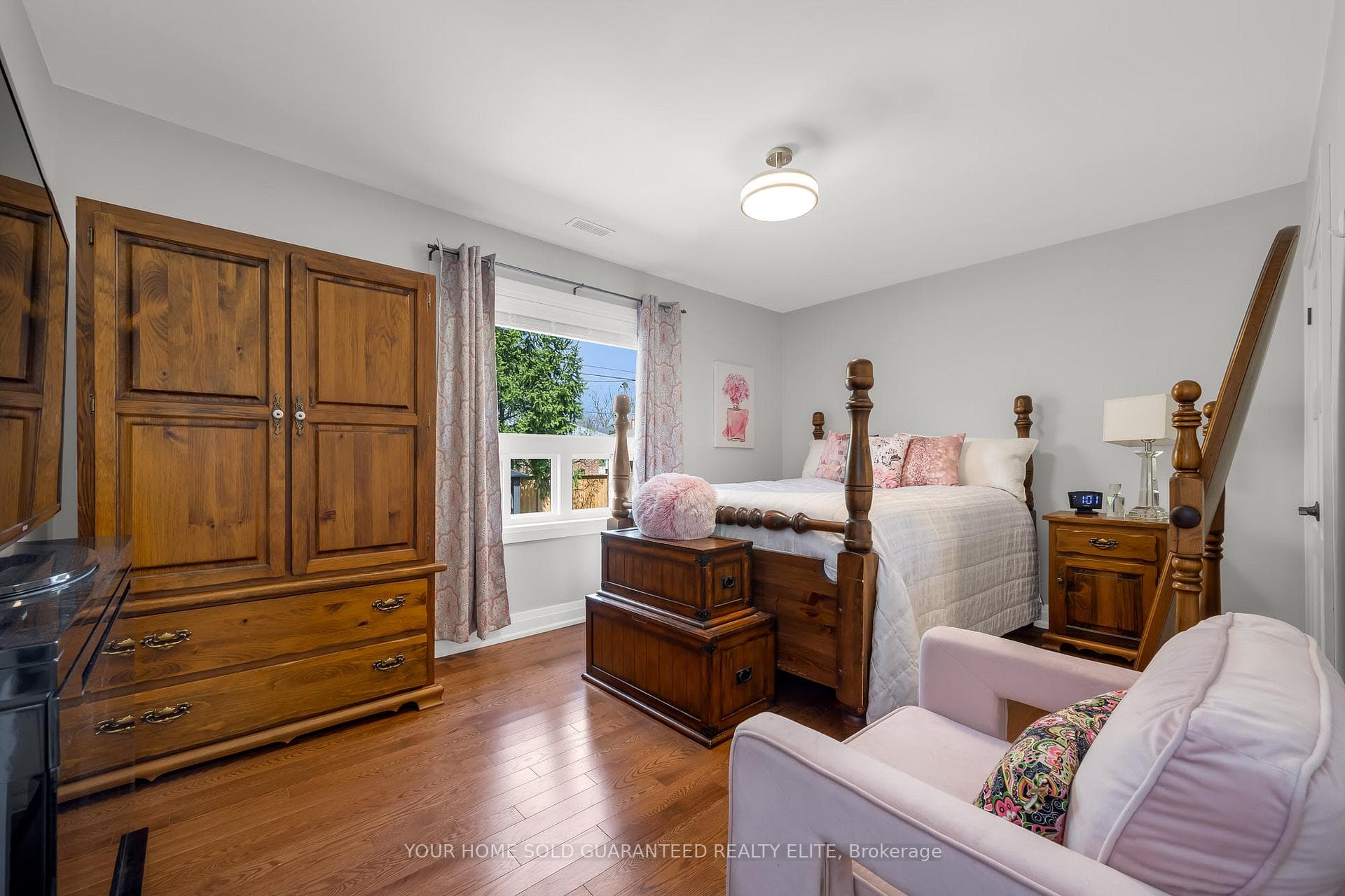 22 North Heights Road photo 4