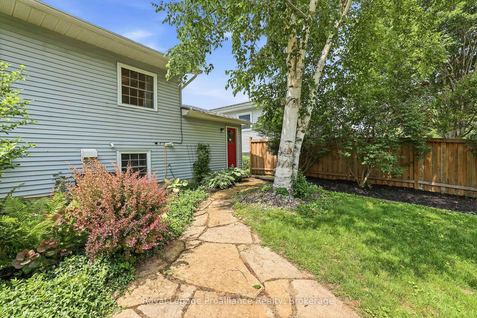23 Harbour Street photo 46