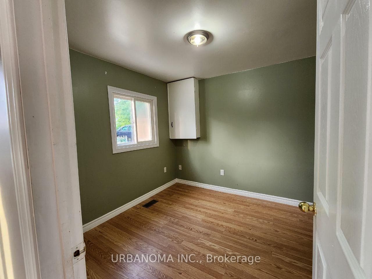 141 Silas Boulevard photo 10