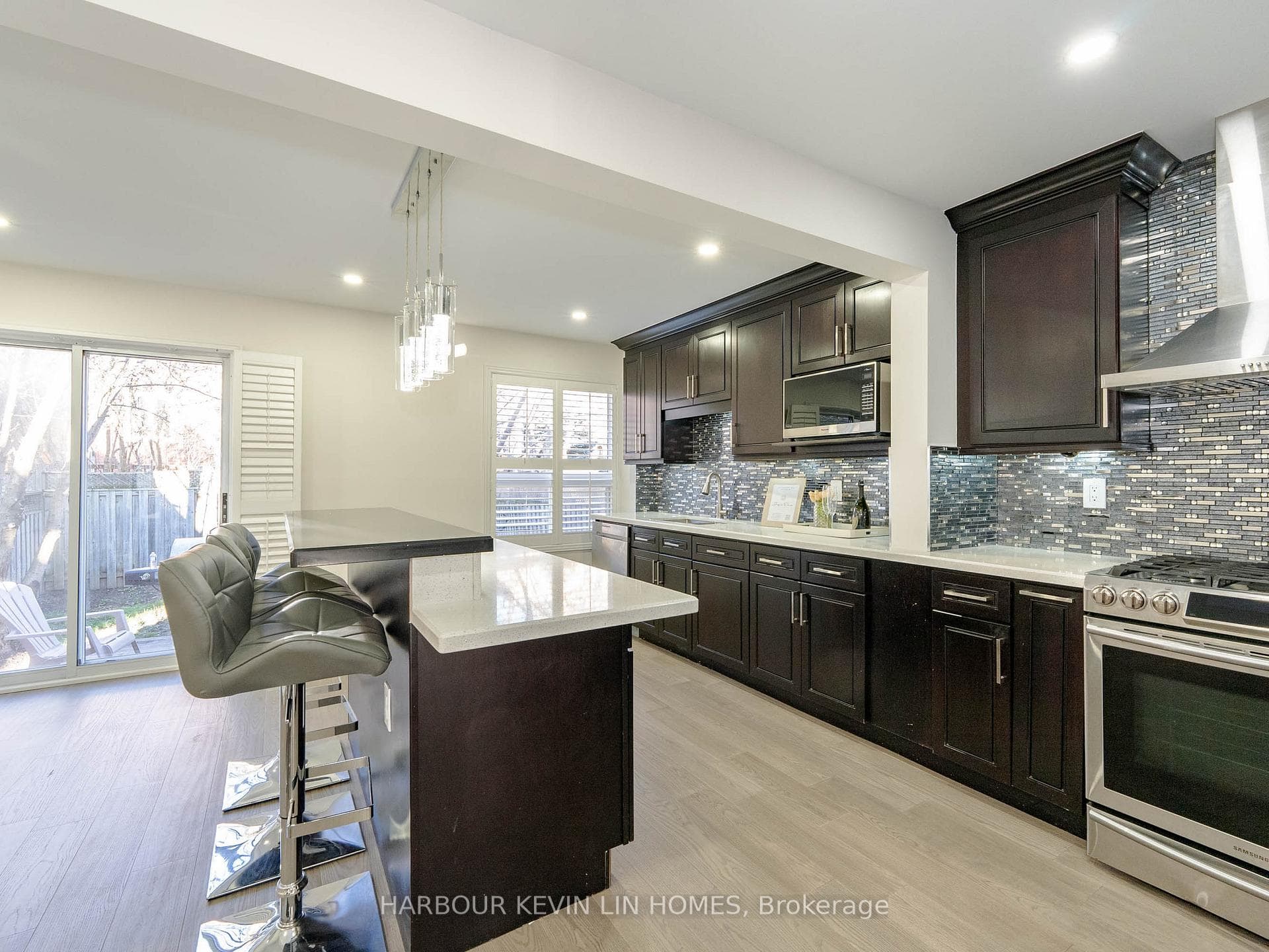63 Marathon Avenue photo 15