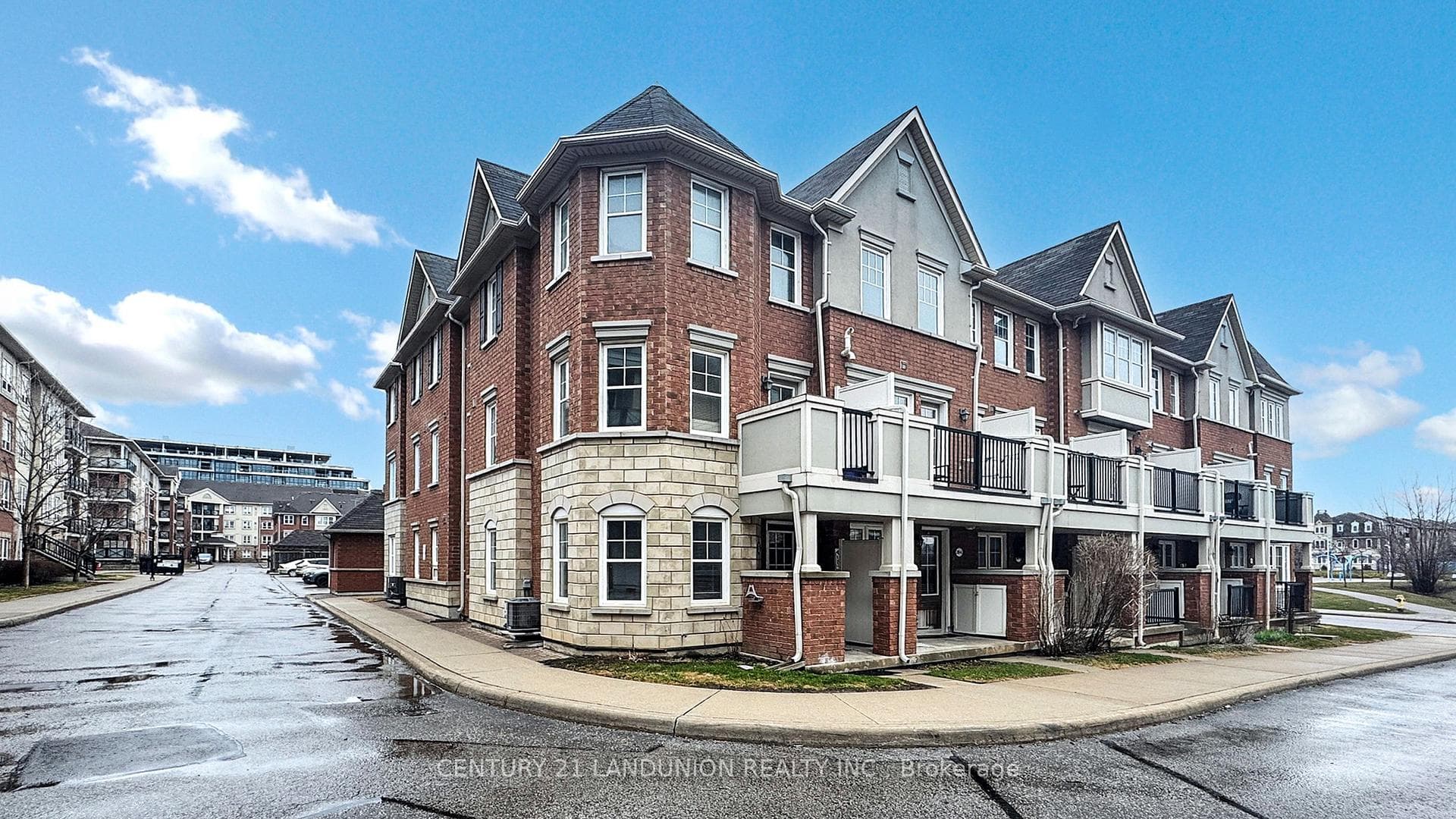 20 Mendelssohn Street Unit 7 photo 1