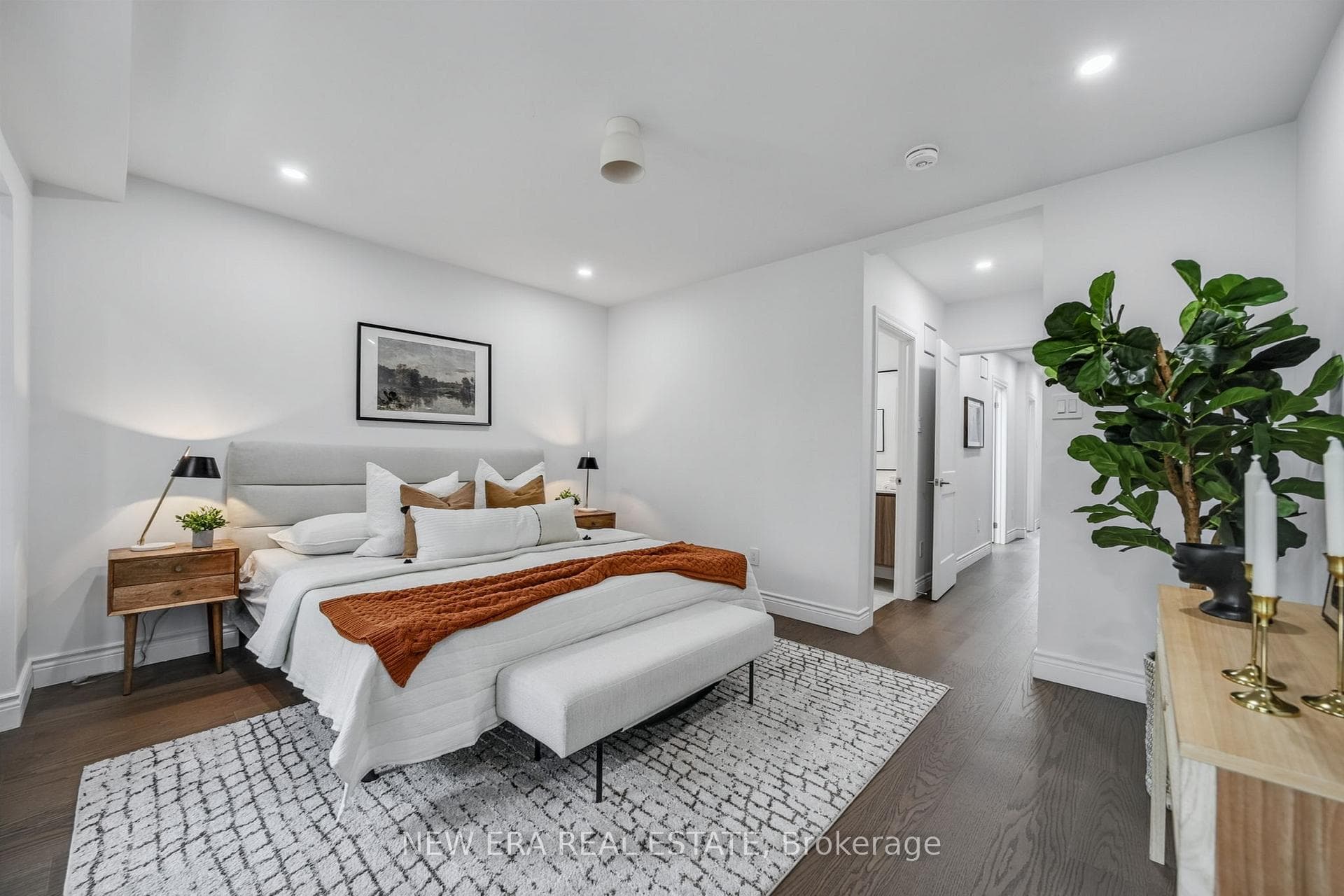 283 Clinton Street photo 19