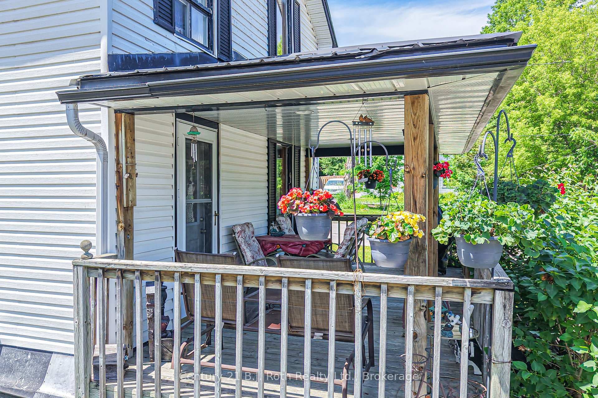 139 Borland Street photo 5