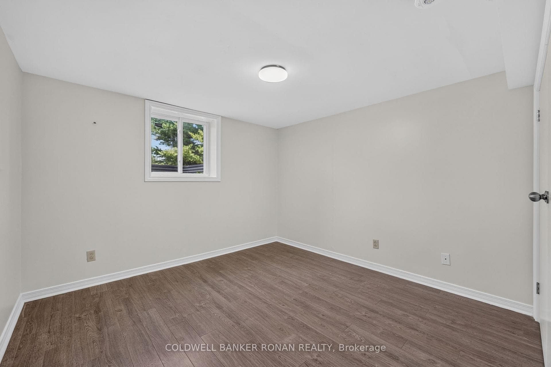 14 Tioga Boulevard photo 28