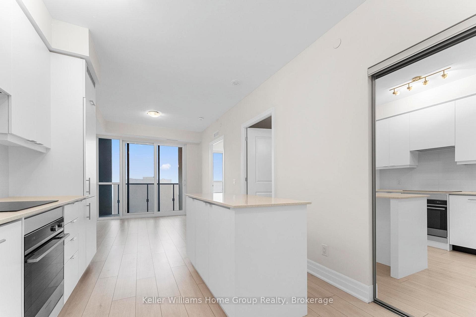 30 Elm Drive Unit 1303 photo 6