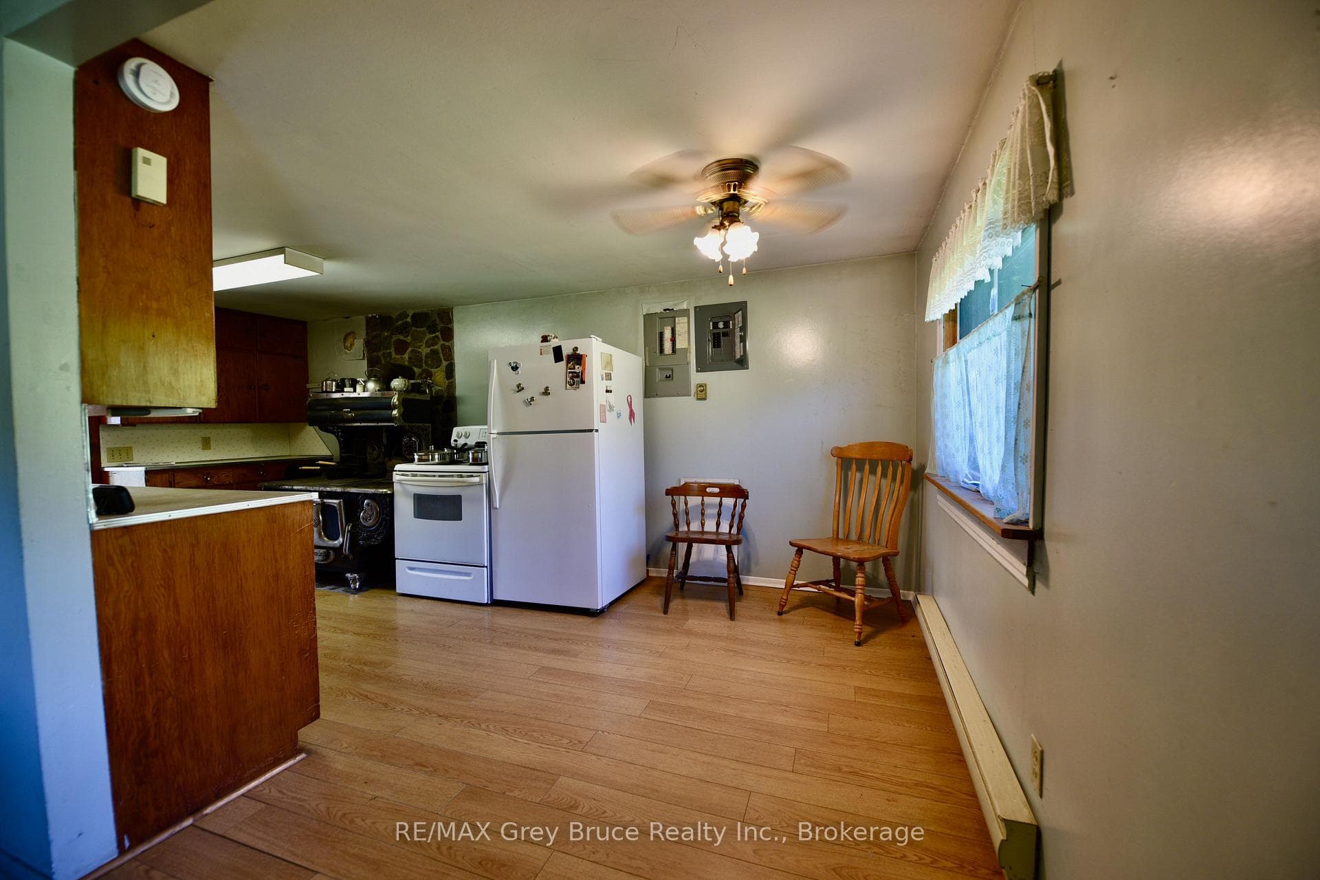 43 Bartley Drive photo 33