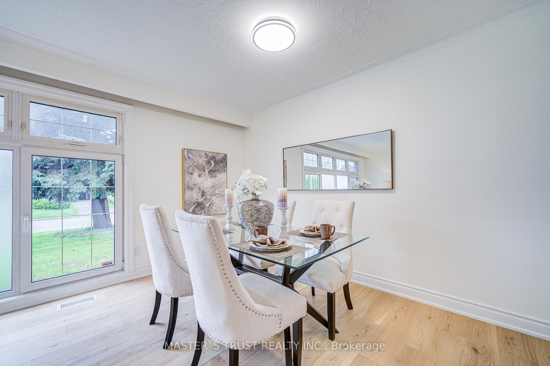 30 Deerfield Road photo 9