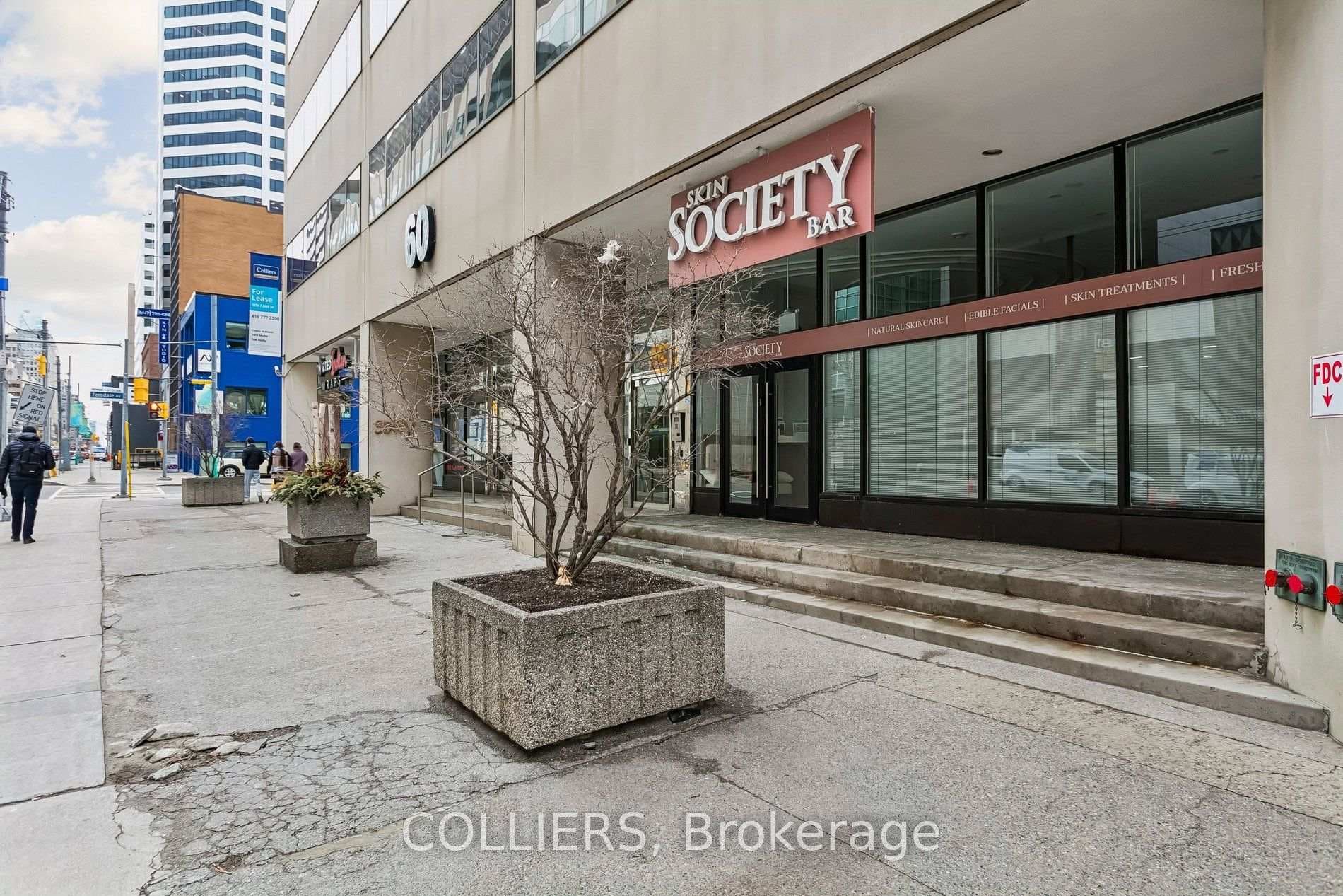 60 St Clair Avenue Unit 404 photo 7
