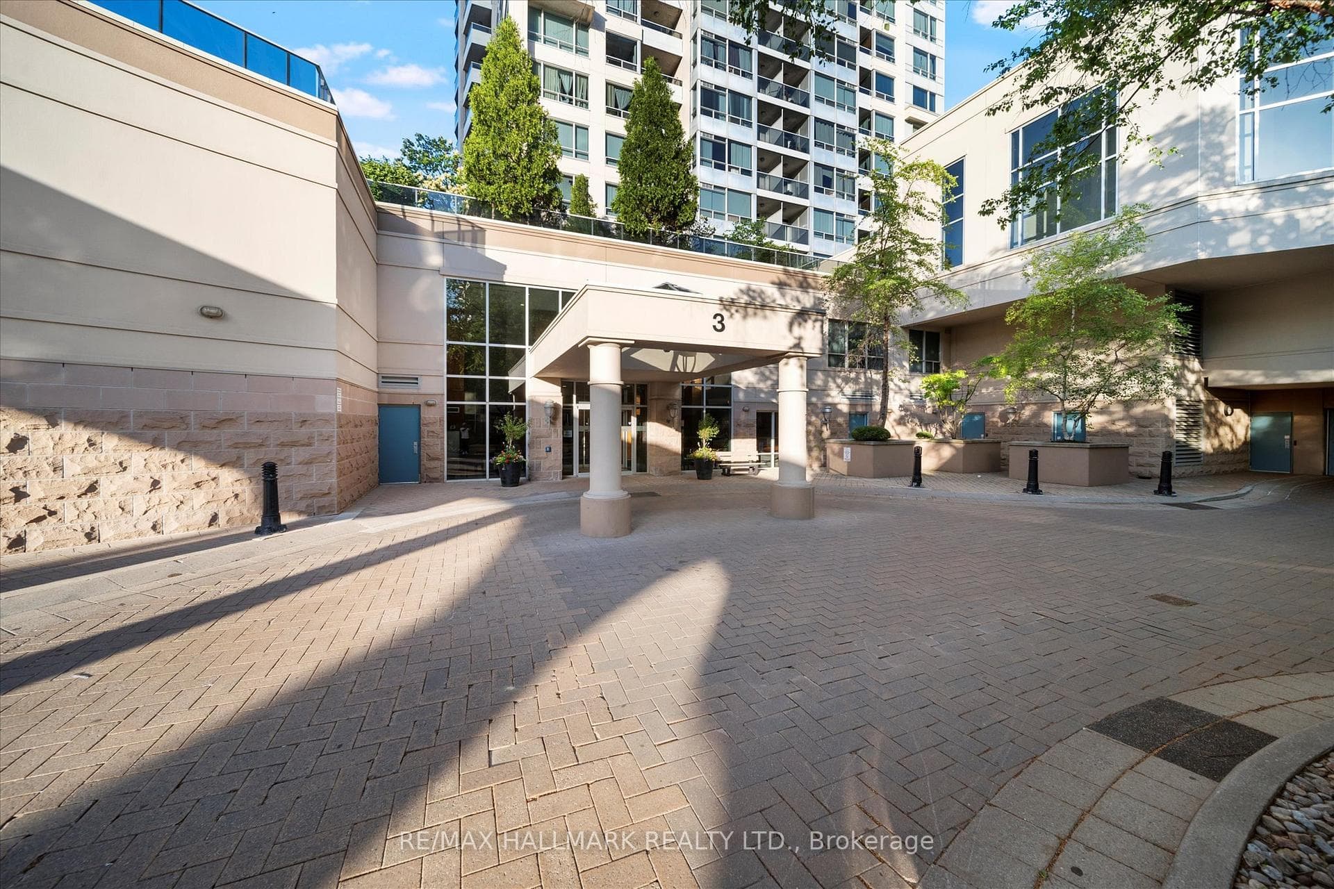 3 Rean Drive Unit 2506 photo 3