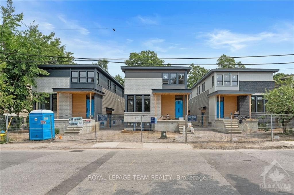 415 TWEEDSMUIR Avenue Unit D photo 1