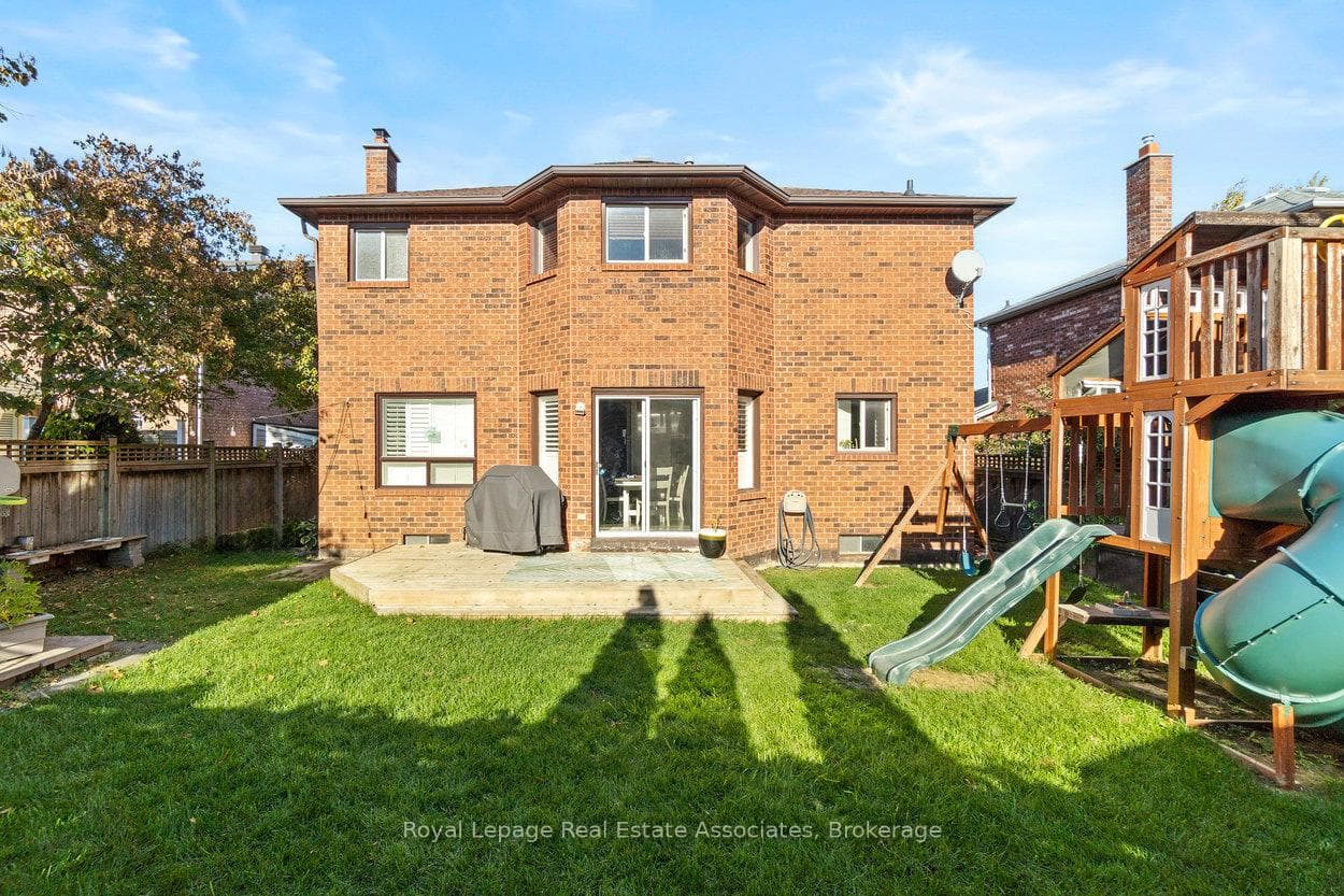 11 Craig Crescent photo 46