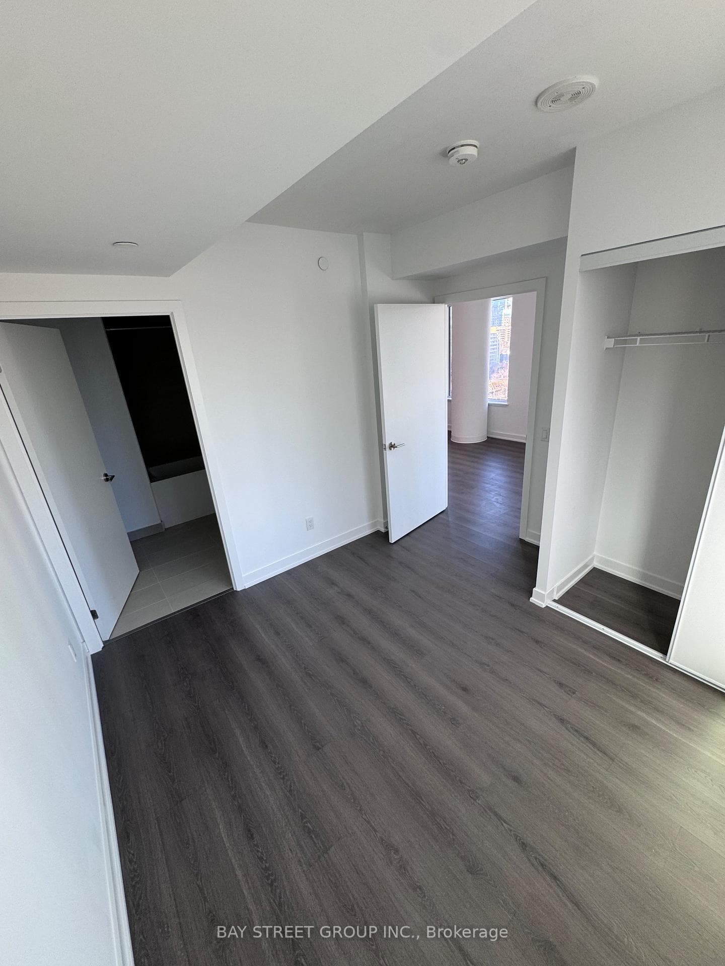 8 Wellesley Street Unit 1212 photo 14