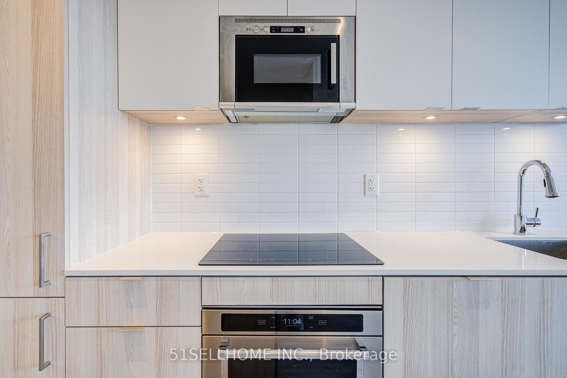215 Lakeshore Road Unit 333 photo 28