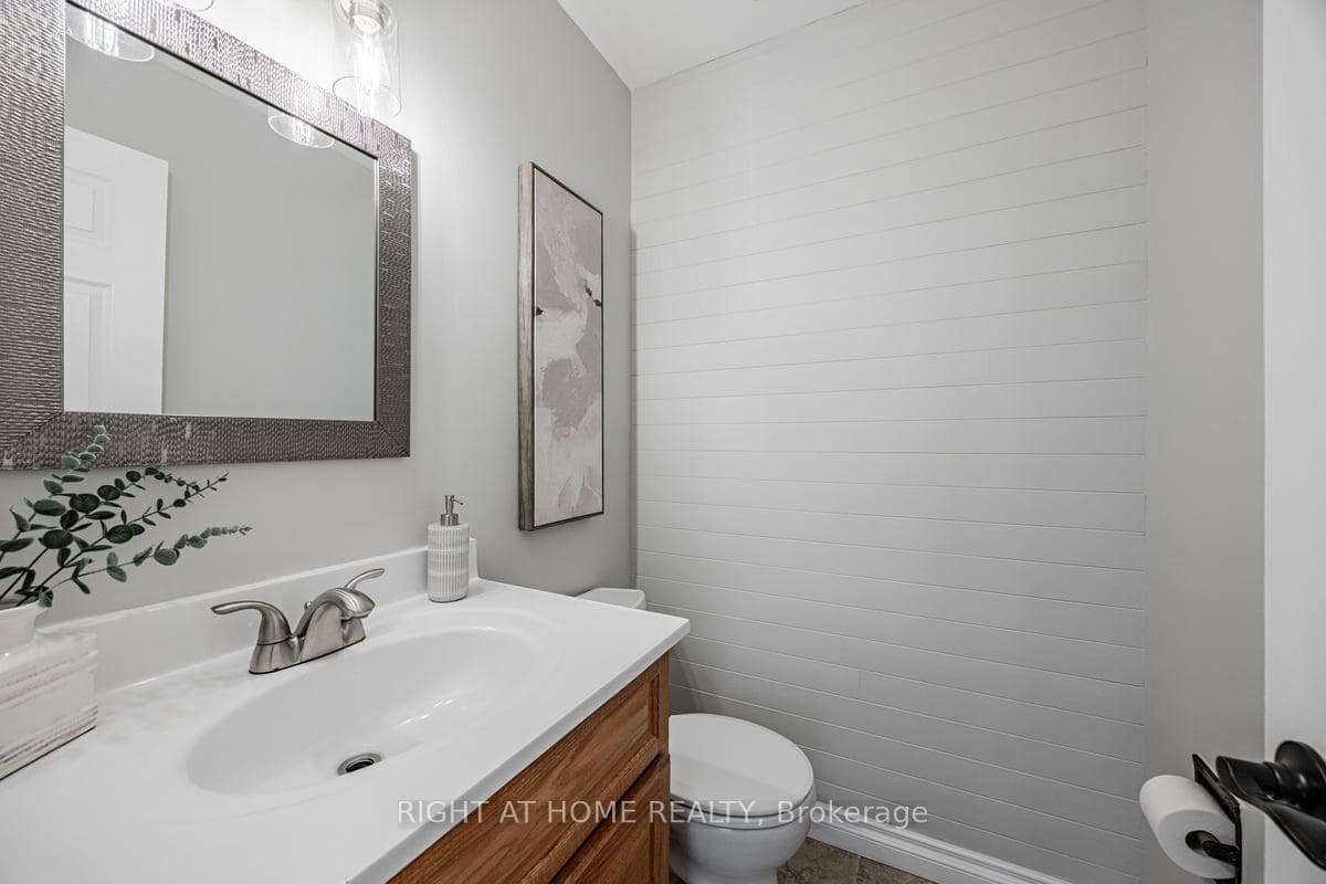 Ground Floor Powder Room