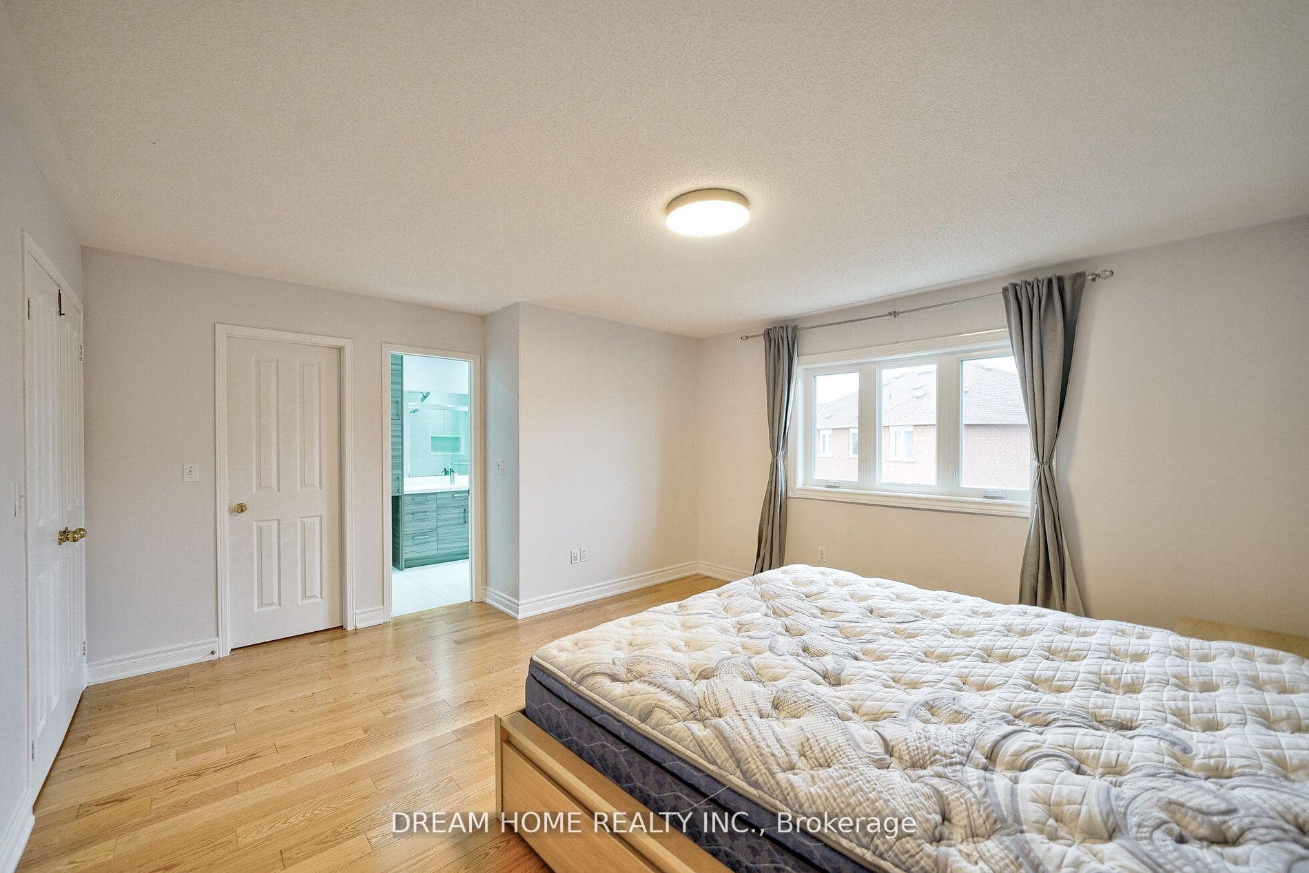 290 Harbord Street photo 23