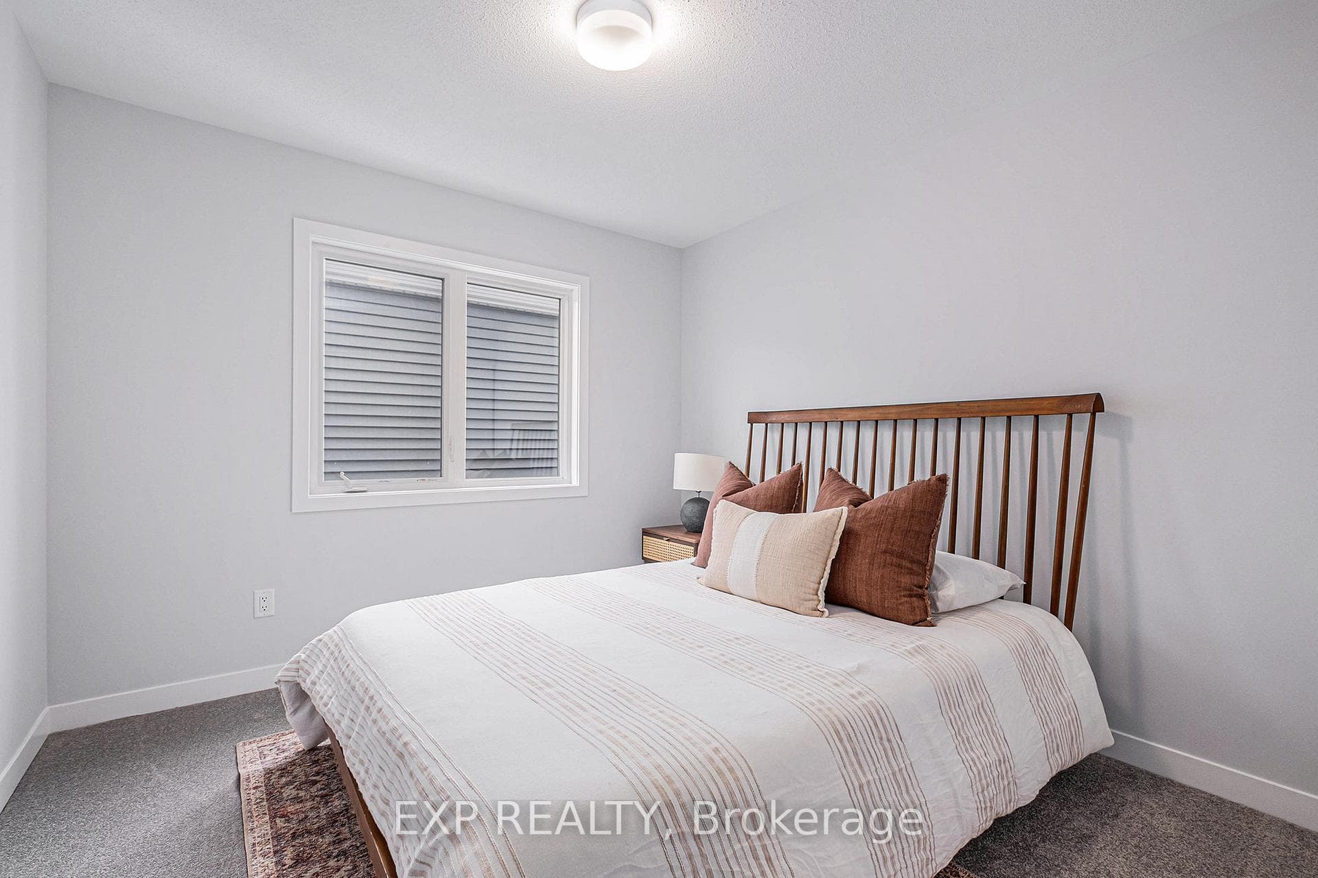 Images provided are to showcase builder finishes.
