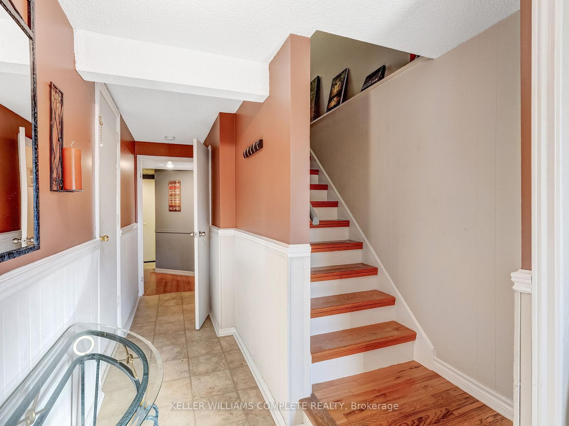 145 Rice Avenue Unit 7 photo 4