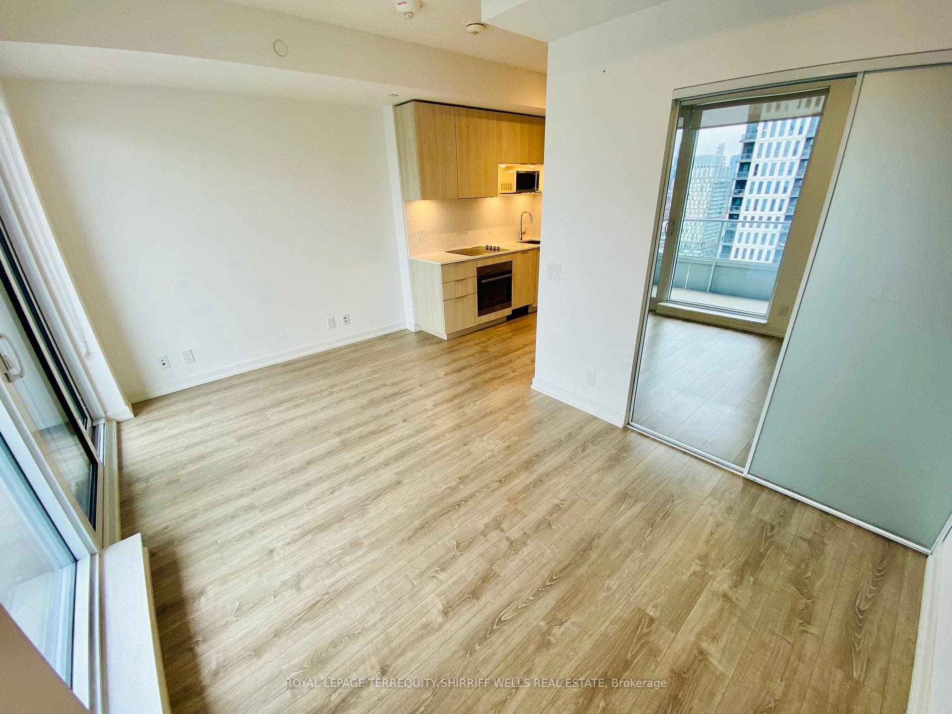20 Tubman Avenue Unit 2111 photo 8