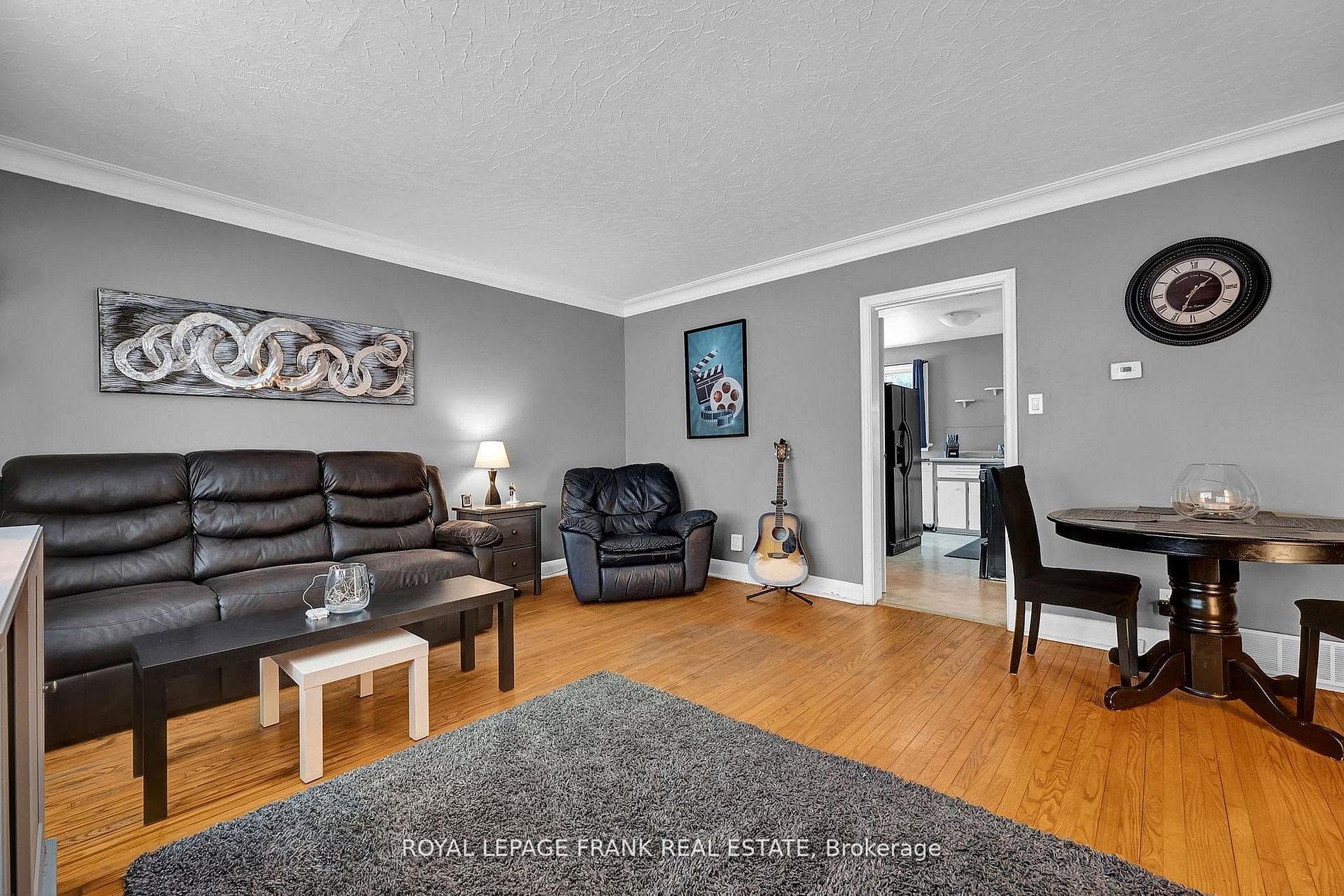 133 Abbott Boulevard photo 5