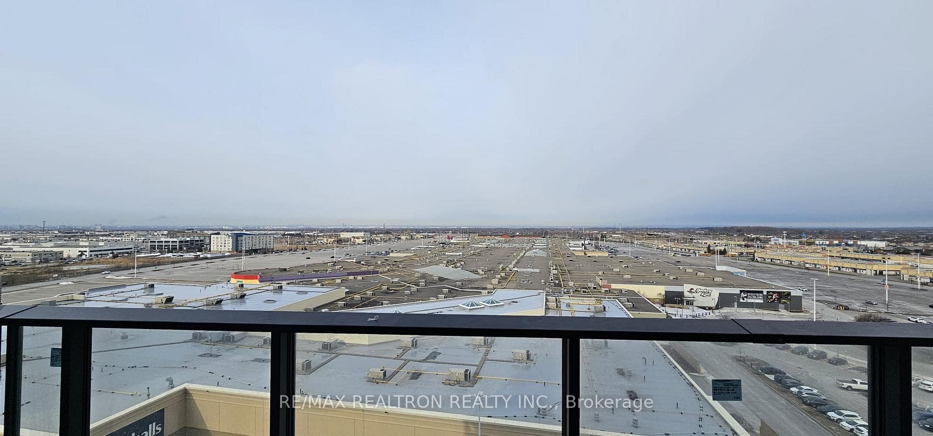9000 Jane Street Unit 1020 photo 19