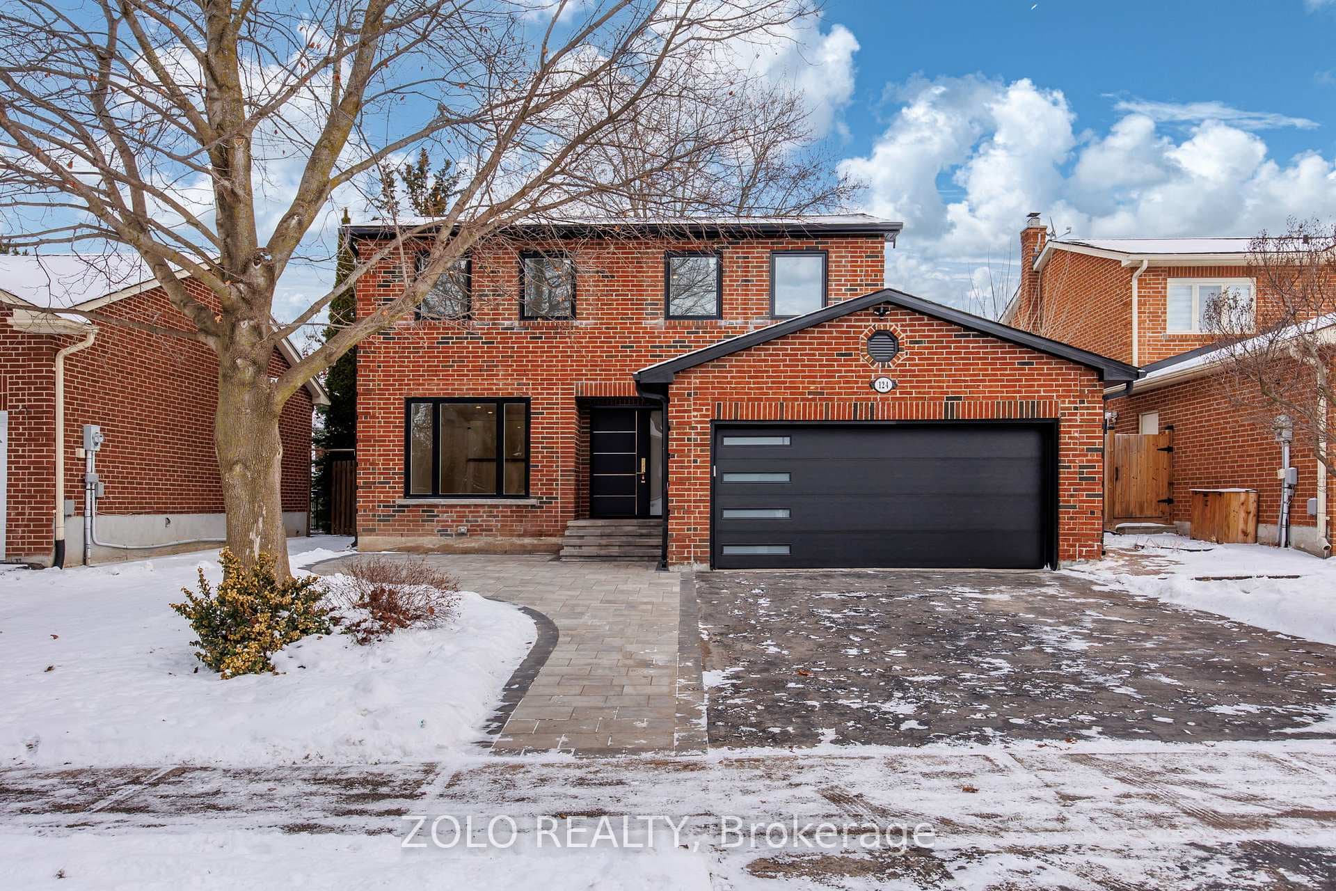 124 Kingston Road photo 1