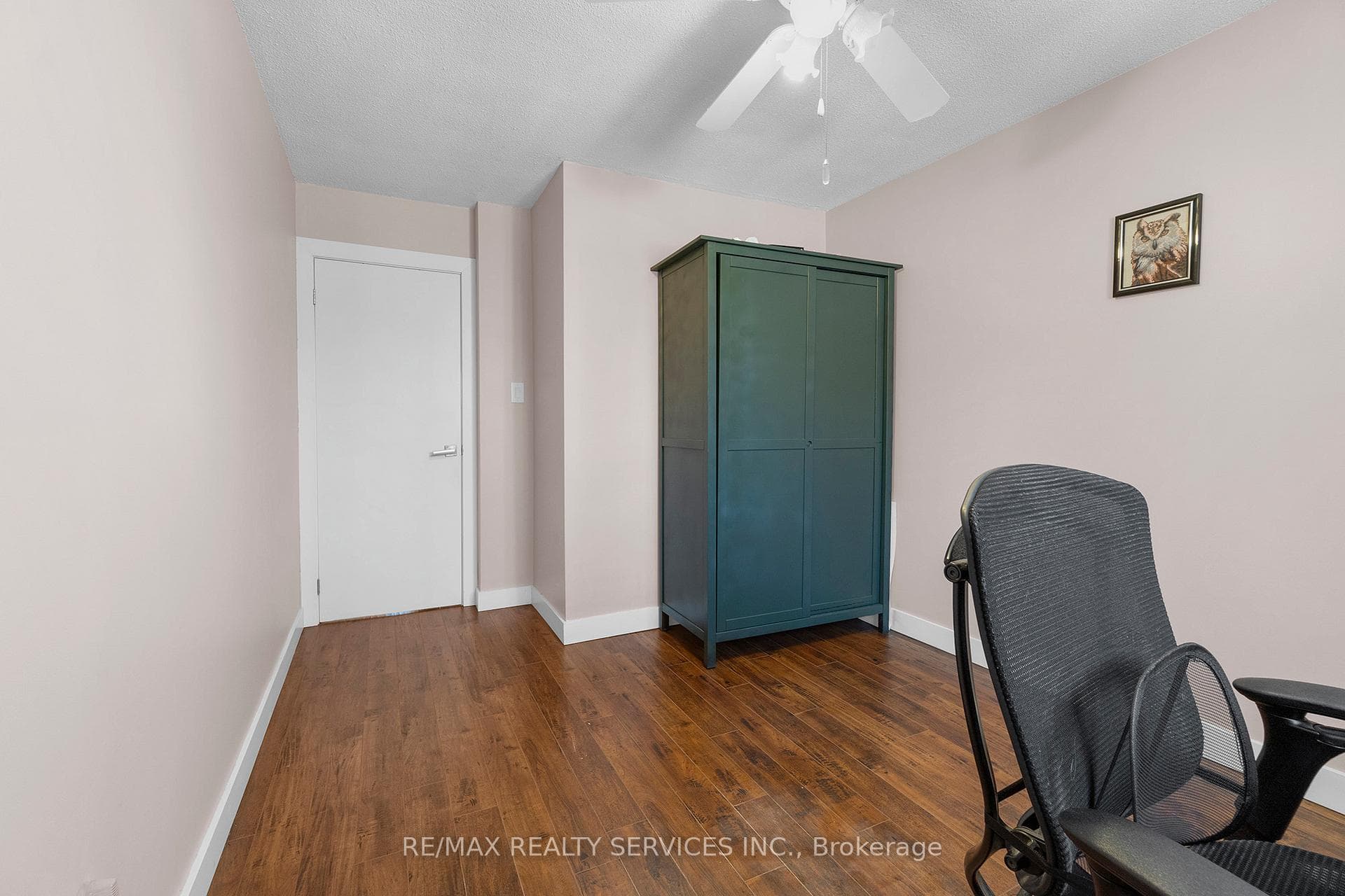 6 Morley Crescent photo 25