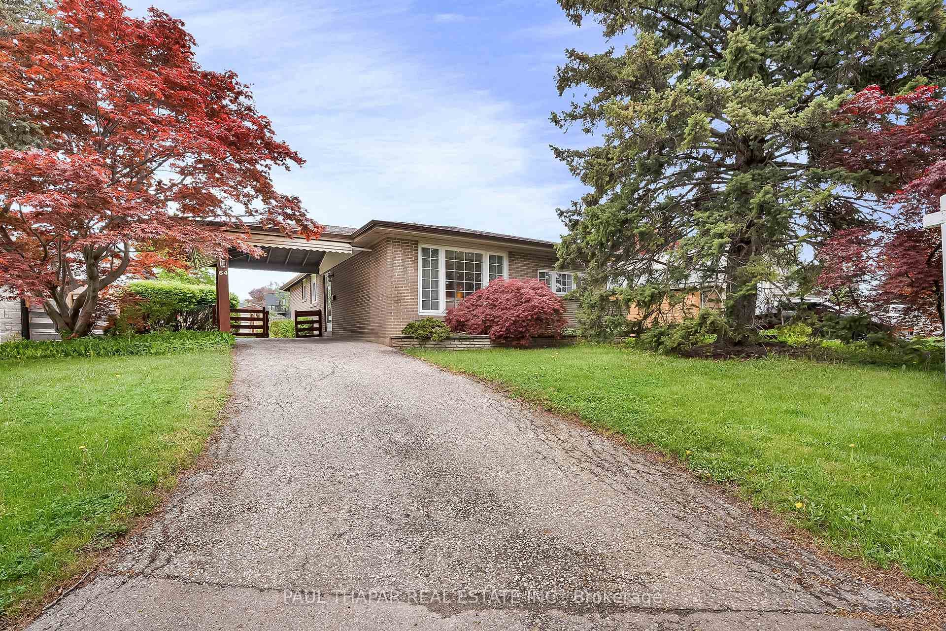 64 Grove Park Crescent photo 2