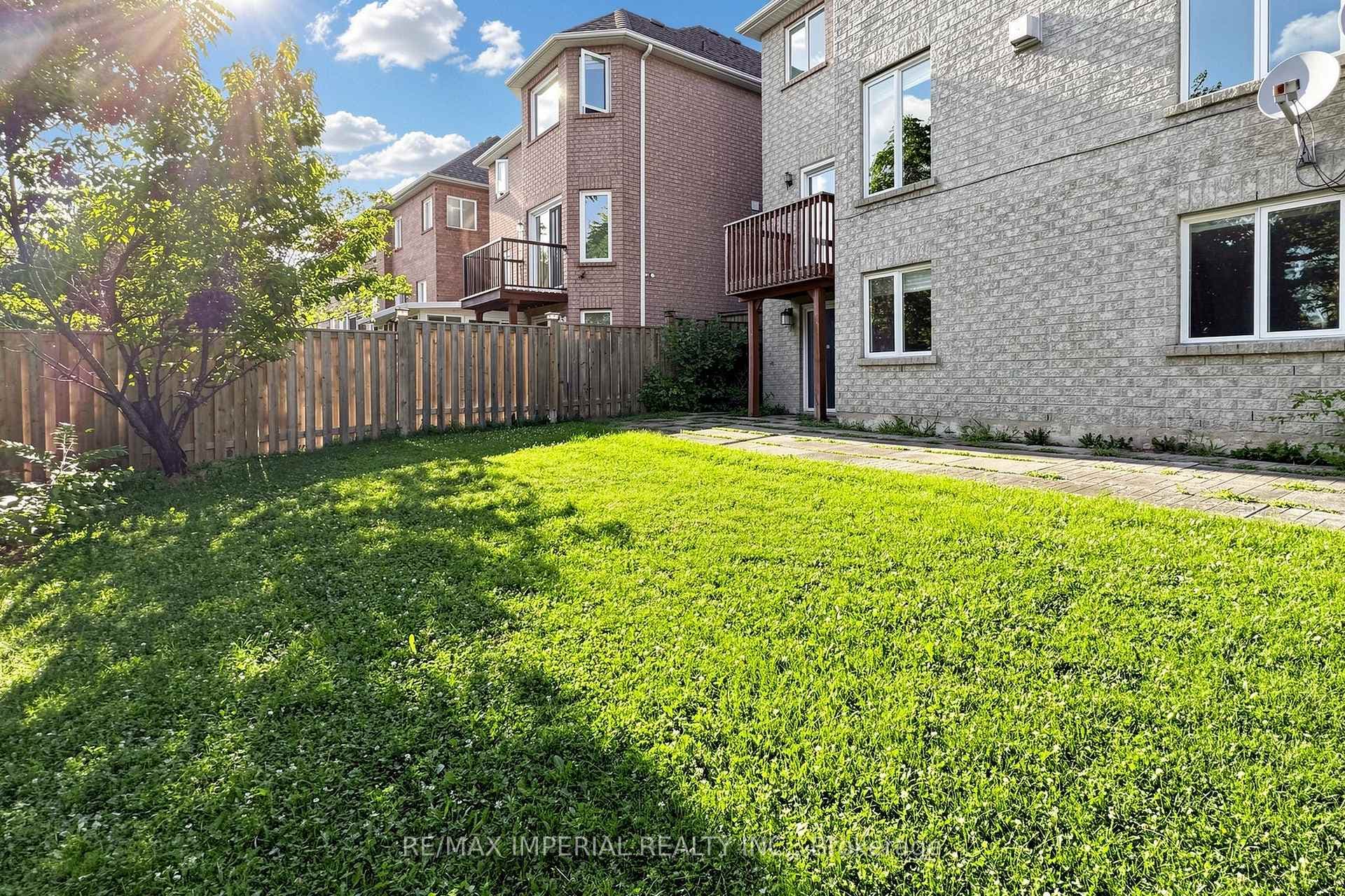 53 Rushingbrook Drive photo 45