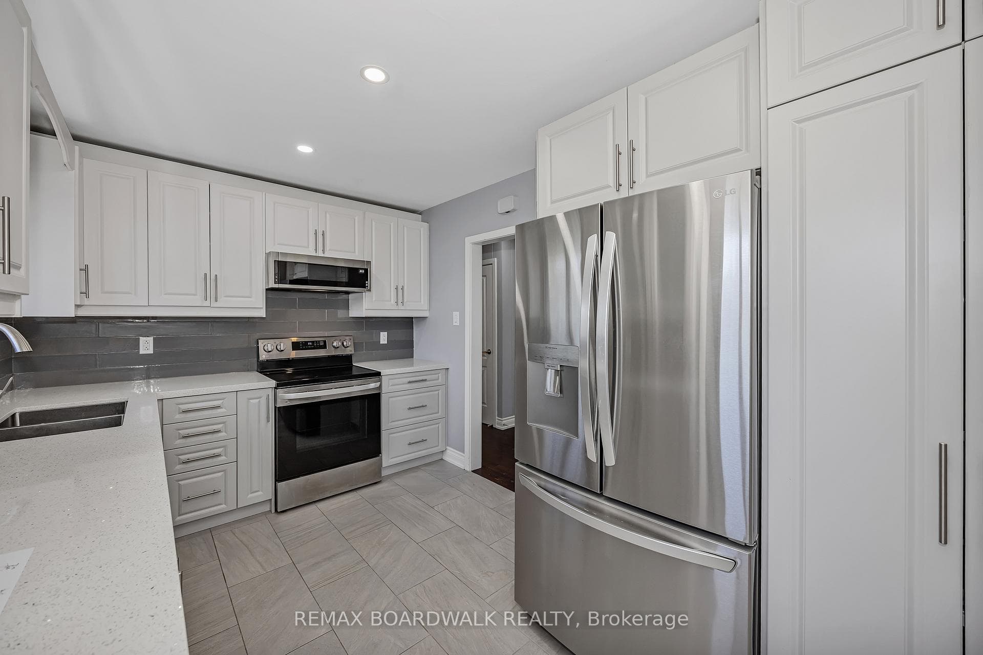 956 Garwood Avenue photo 11