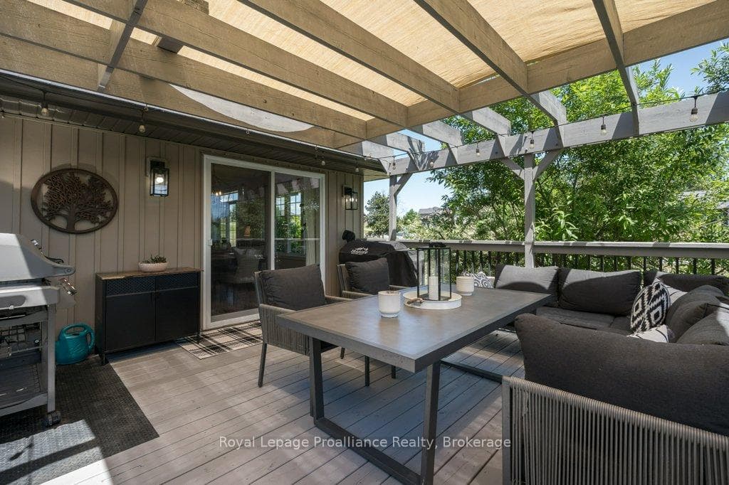 47 Windwhisper Drive photo 16