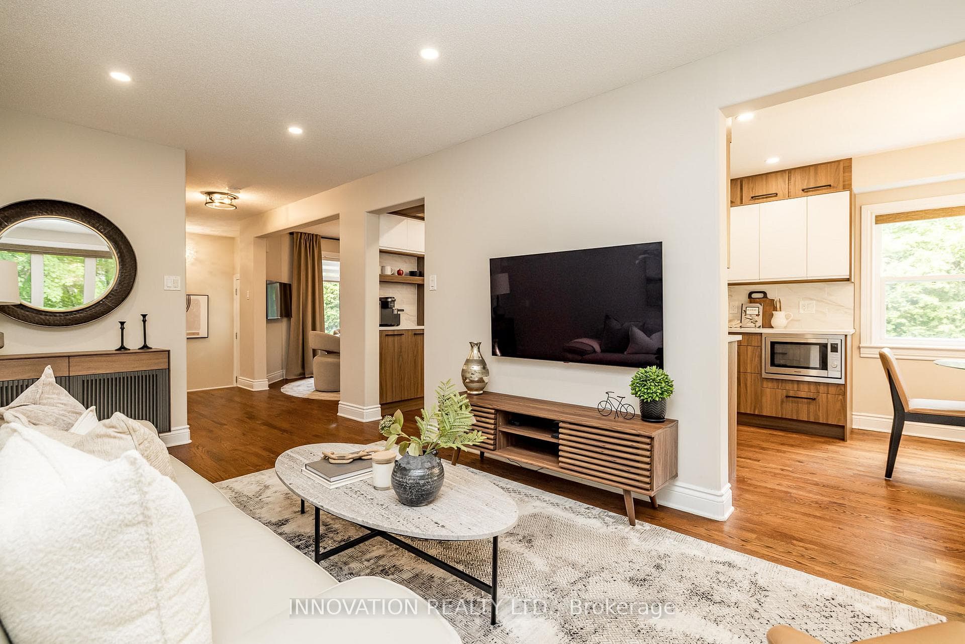 176 Talltree Crescent photo 12