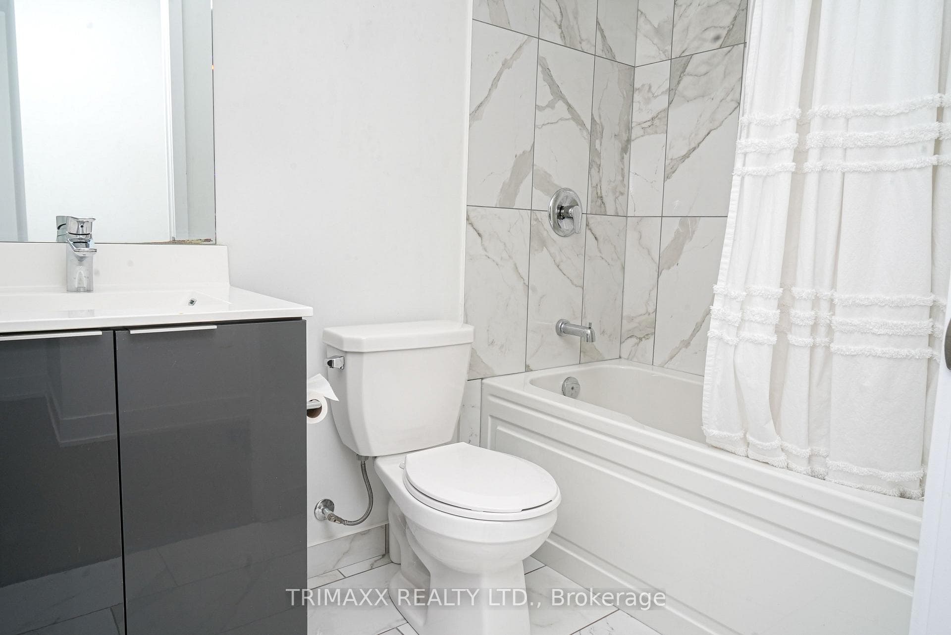 30 Shore Breeze Drive Unit 3716 photo 11