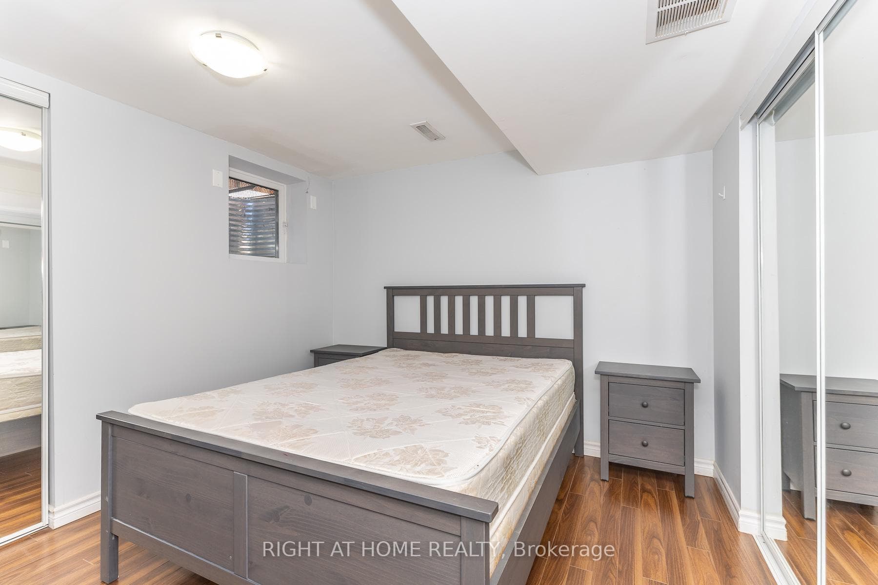 378 Ceremonial Drive Unit Basement-Unit only photo 10
