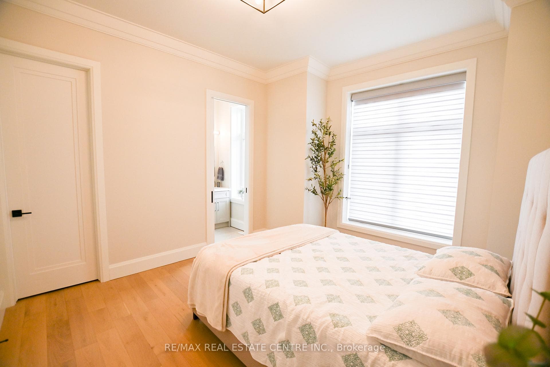 7330 Sunset Place Unit 1 photo 24