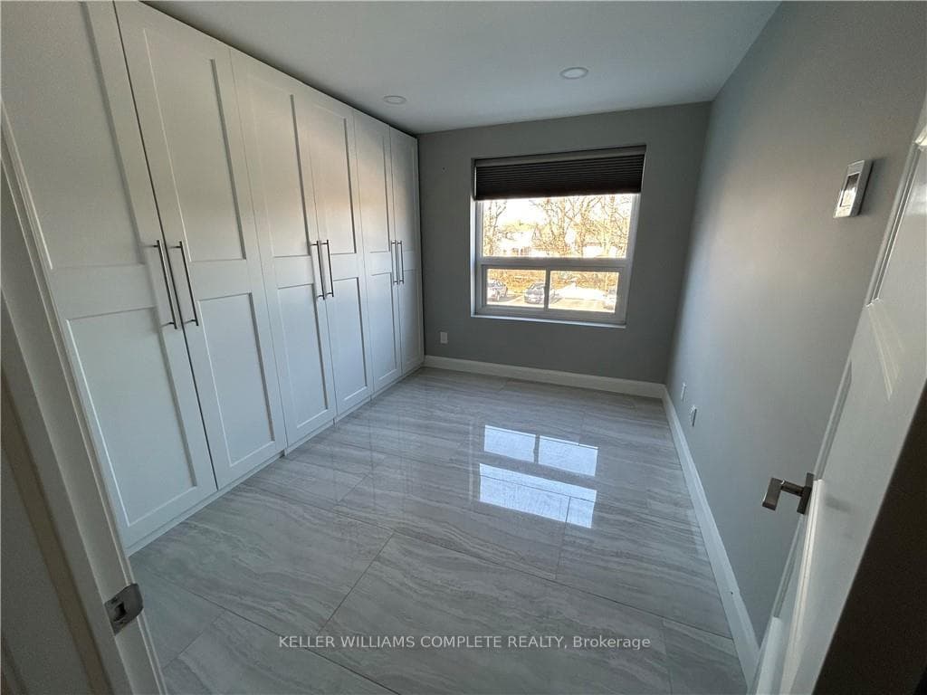 10 John Street Unit 209 photo 11
