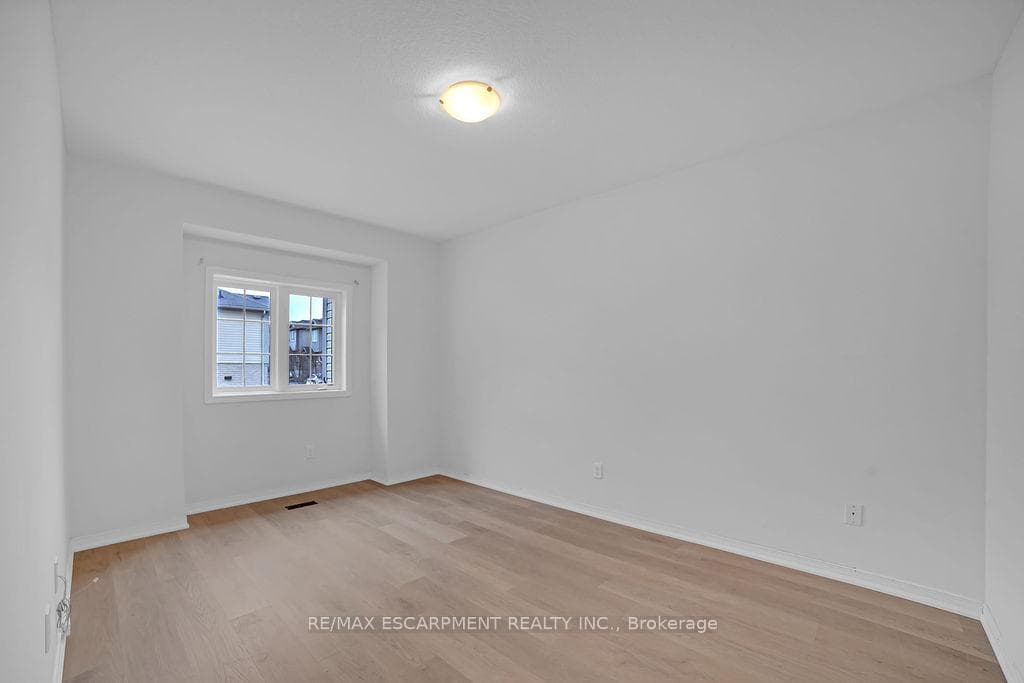 1328 UPPER SHERMAN Avenue Unit 19 photo 23
