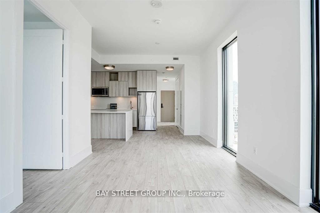 118 Merchants' Wharf Avenue Unit 1022 photo 14