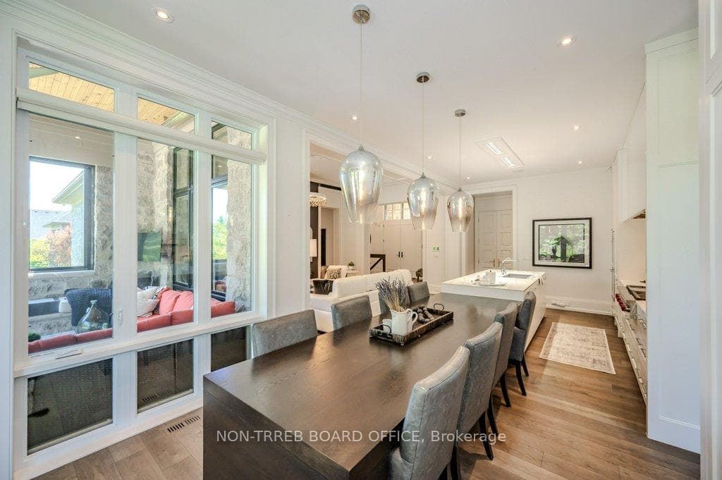 30 Visser Drive photo 11