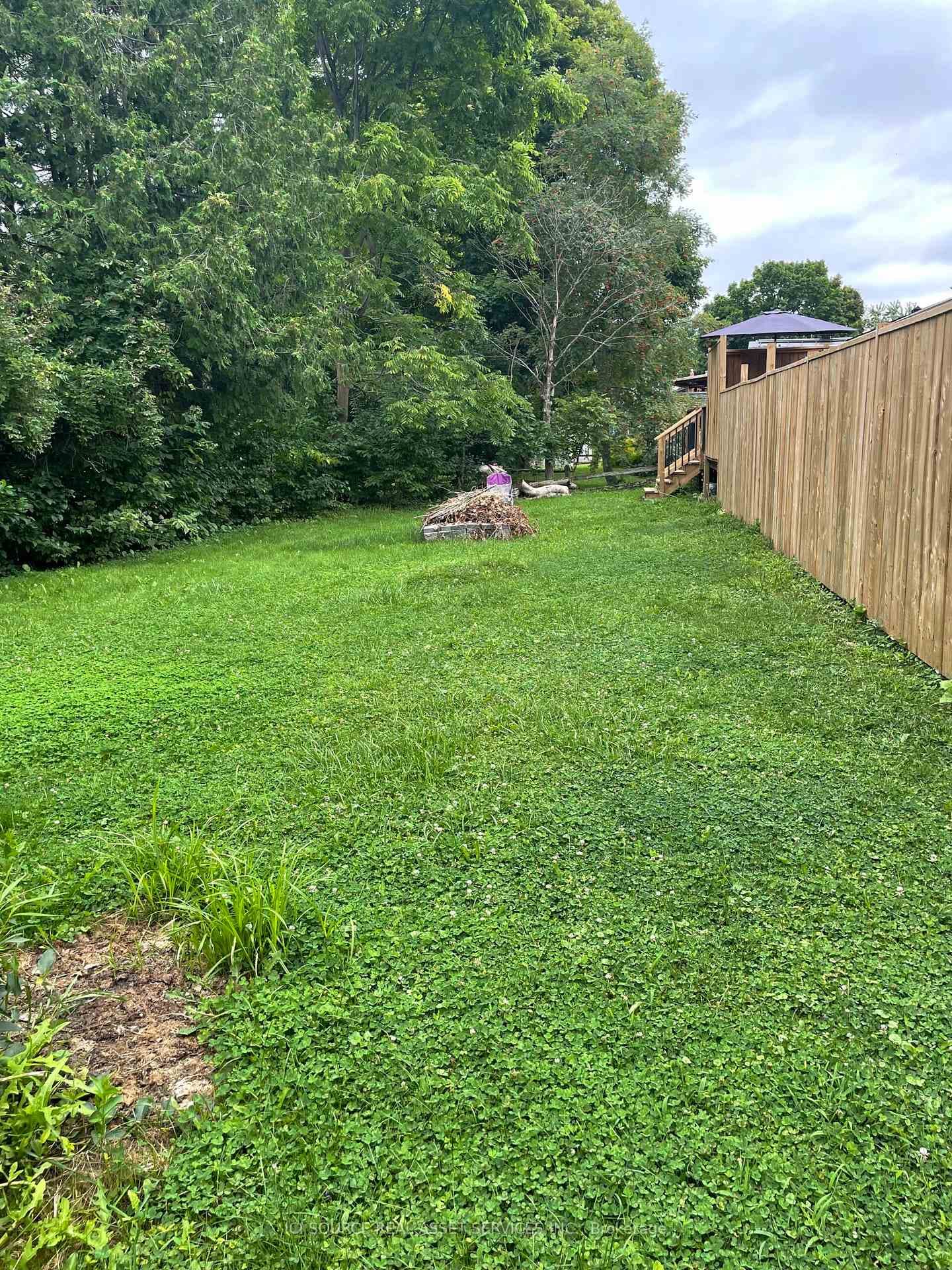 22 Garrett Drive photo 17