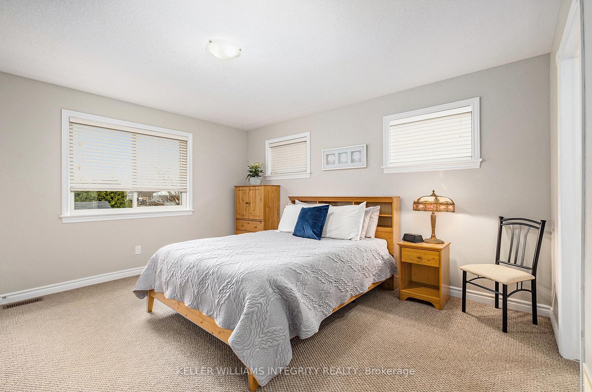 11 Westerra Way photo 24