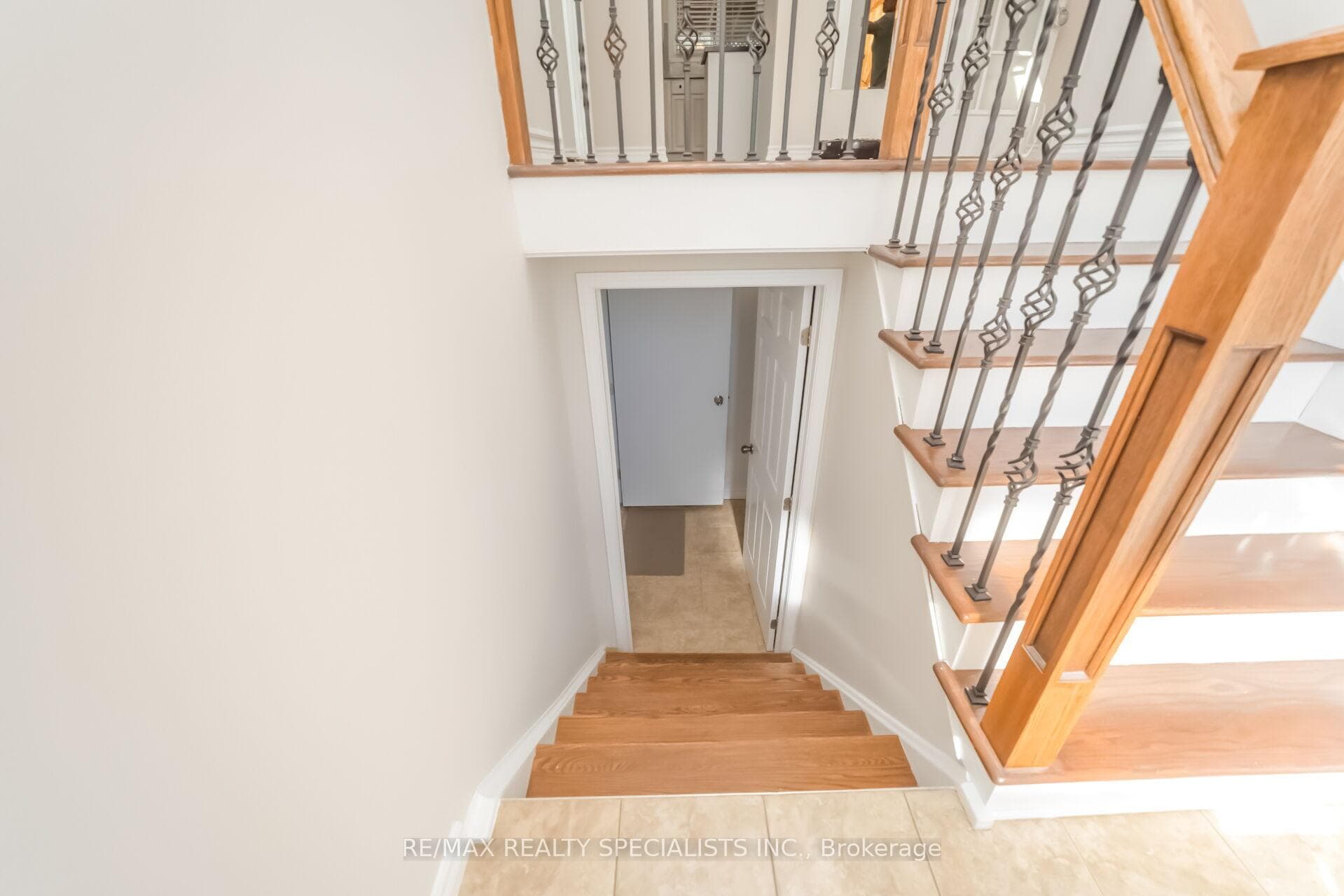 2 Ivybridge Drive photo 34