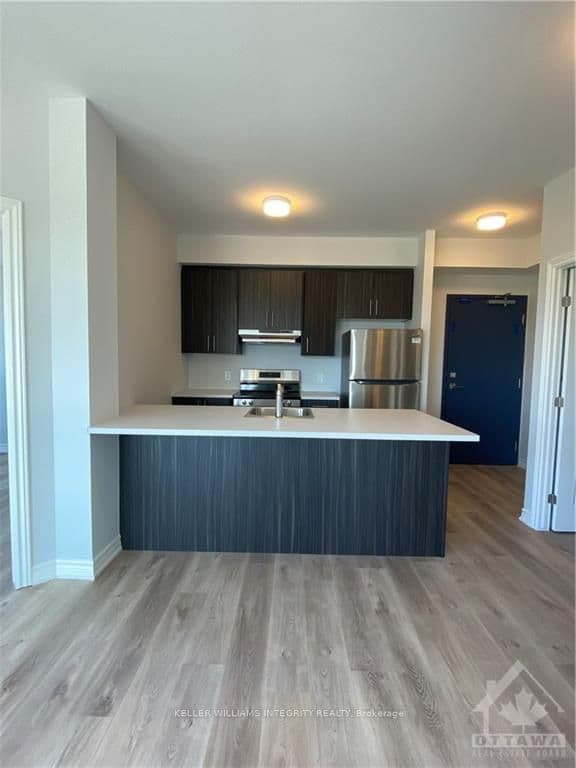 397 CODD'S Road Unit 309 photo 2