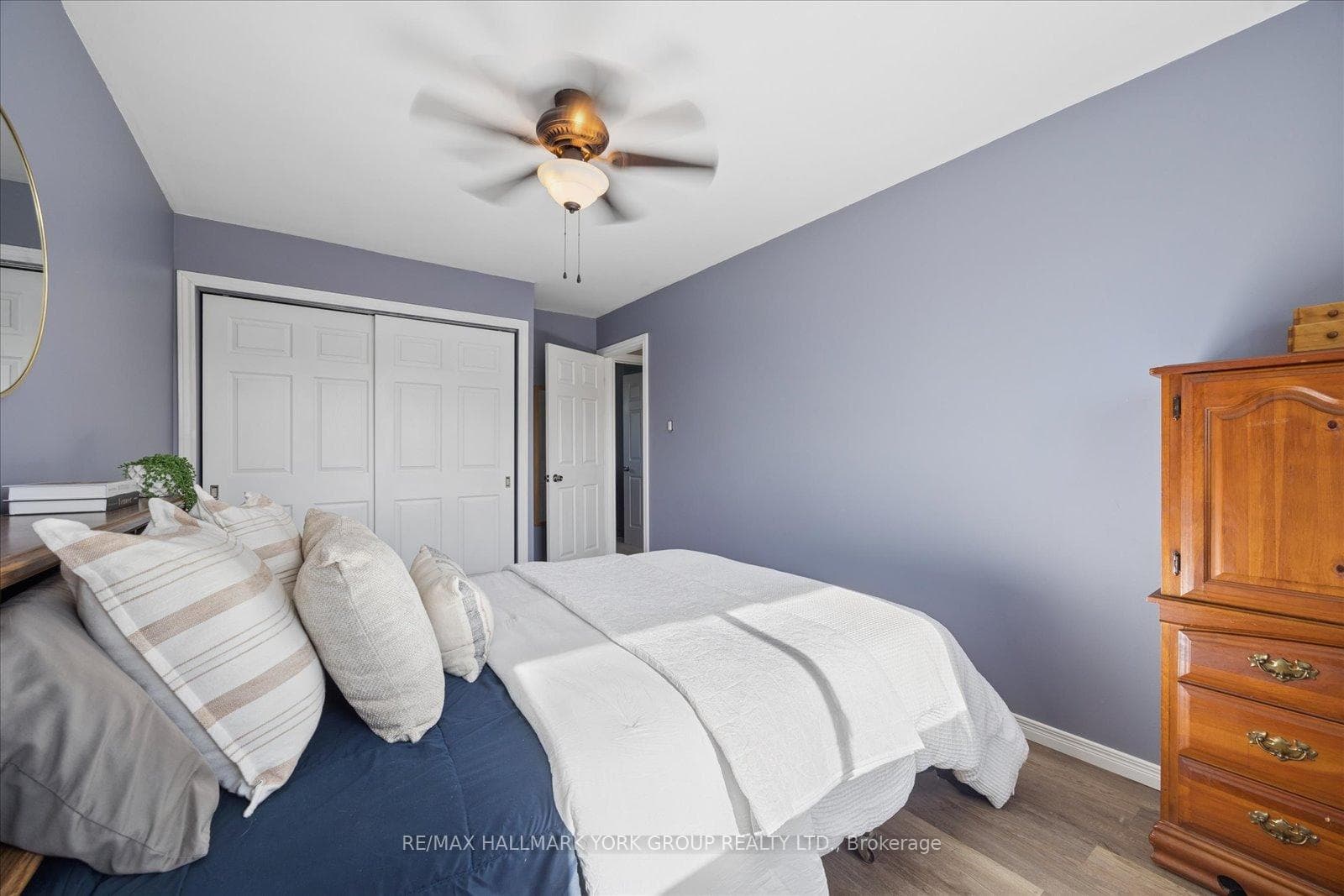 61 Adelaide Street photo 17
