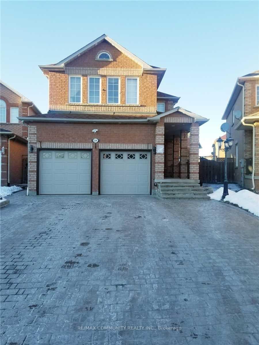 24 Sandham Crescent Unit #Basement photo 1